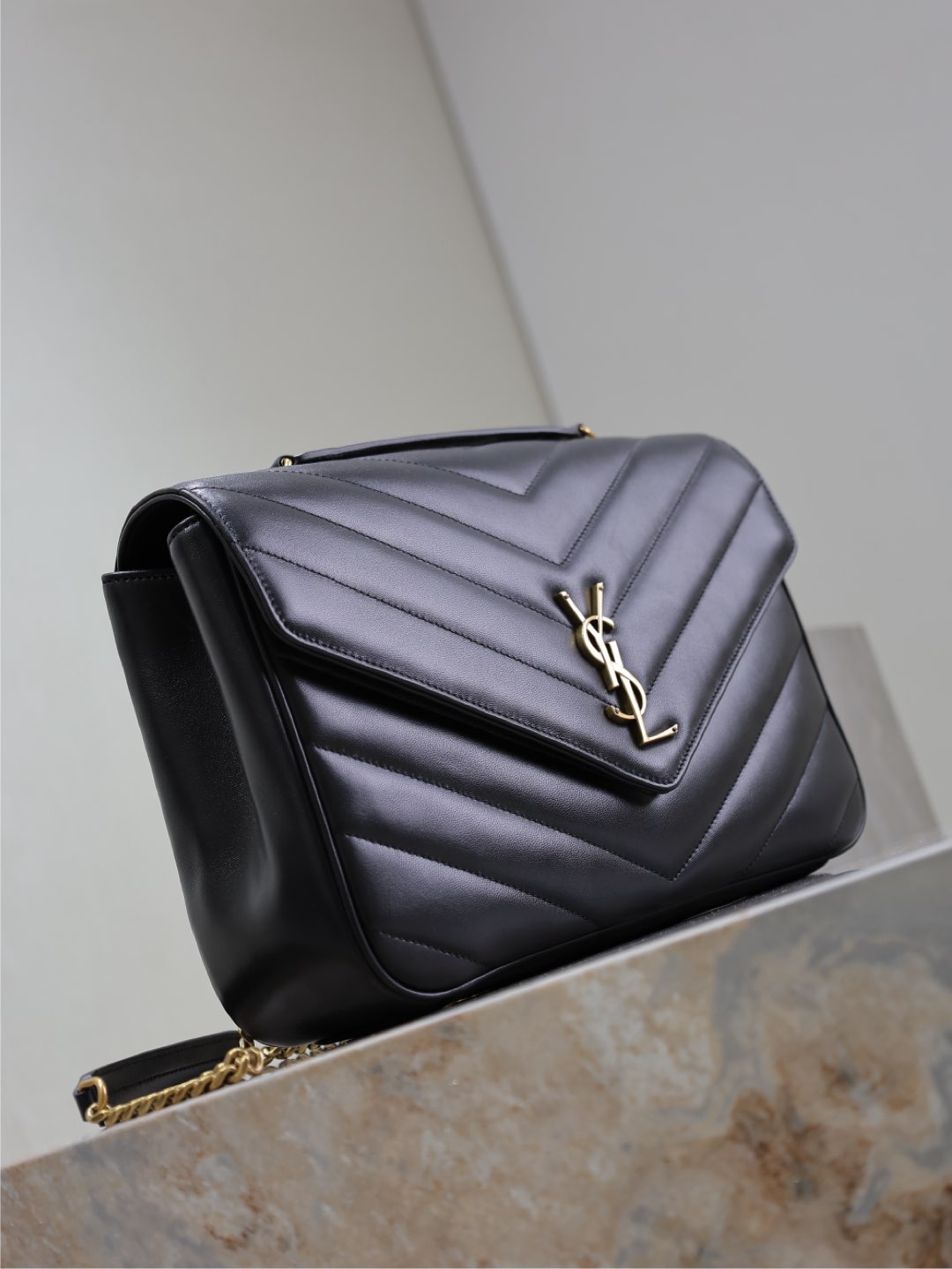 Saint Laurent Loulou Large Bag In Leather