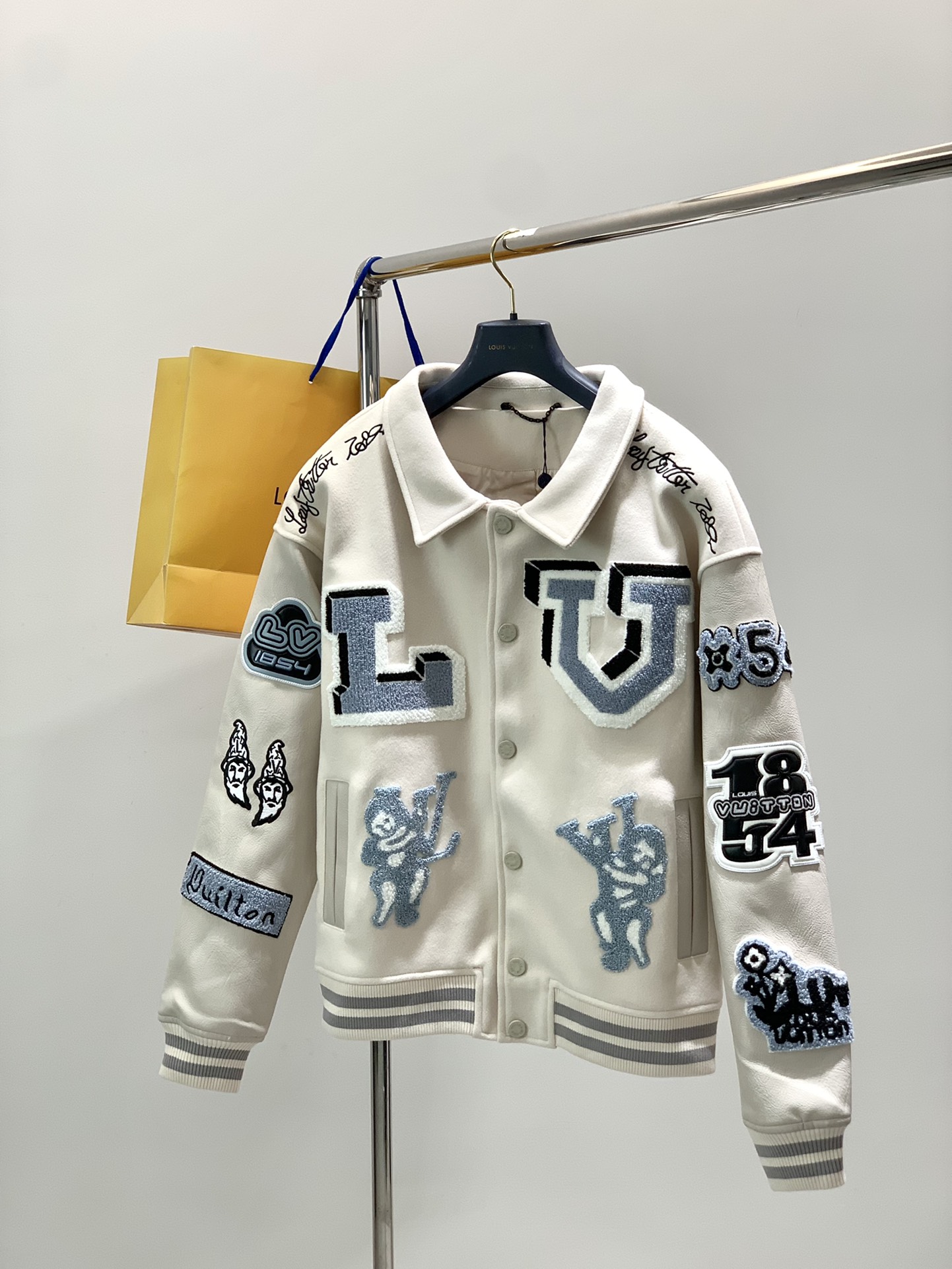 Louis Vuitton Autumn/Winter New Arrival