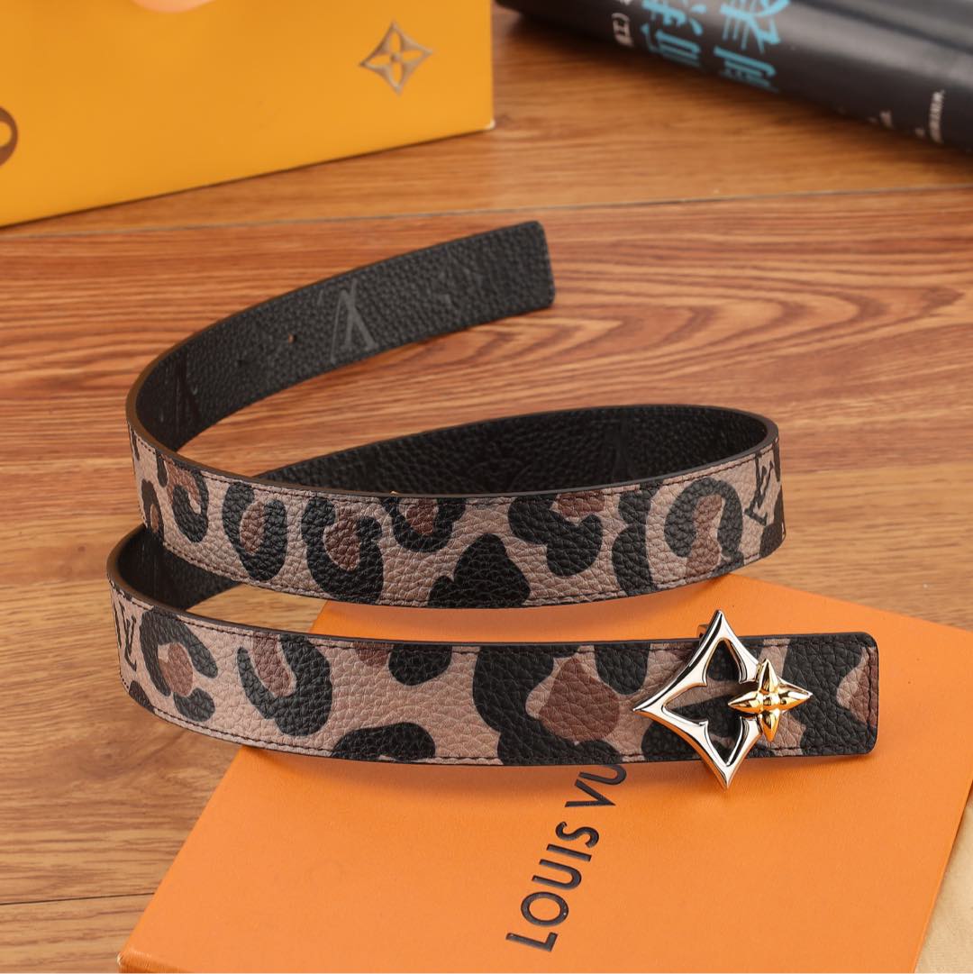 Louis Vuitton LV Iconic 30mm Reversible Leopard Print elt