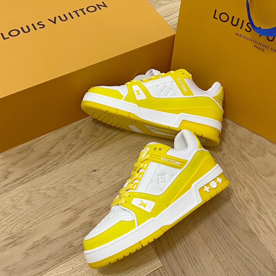 Louis Vuitton Trainer Sneaker Monogram