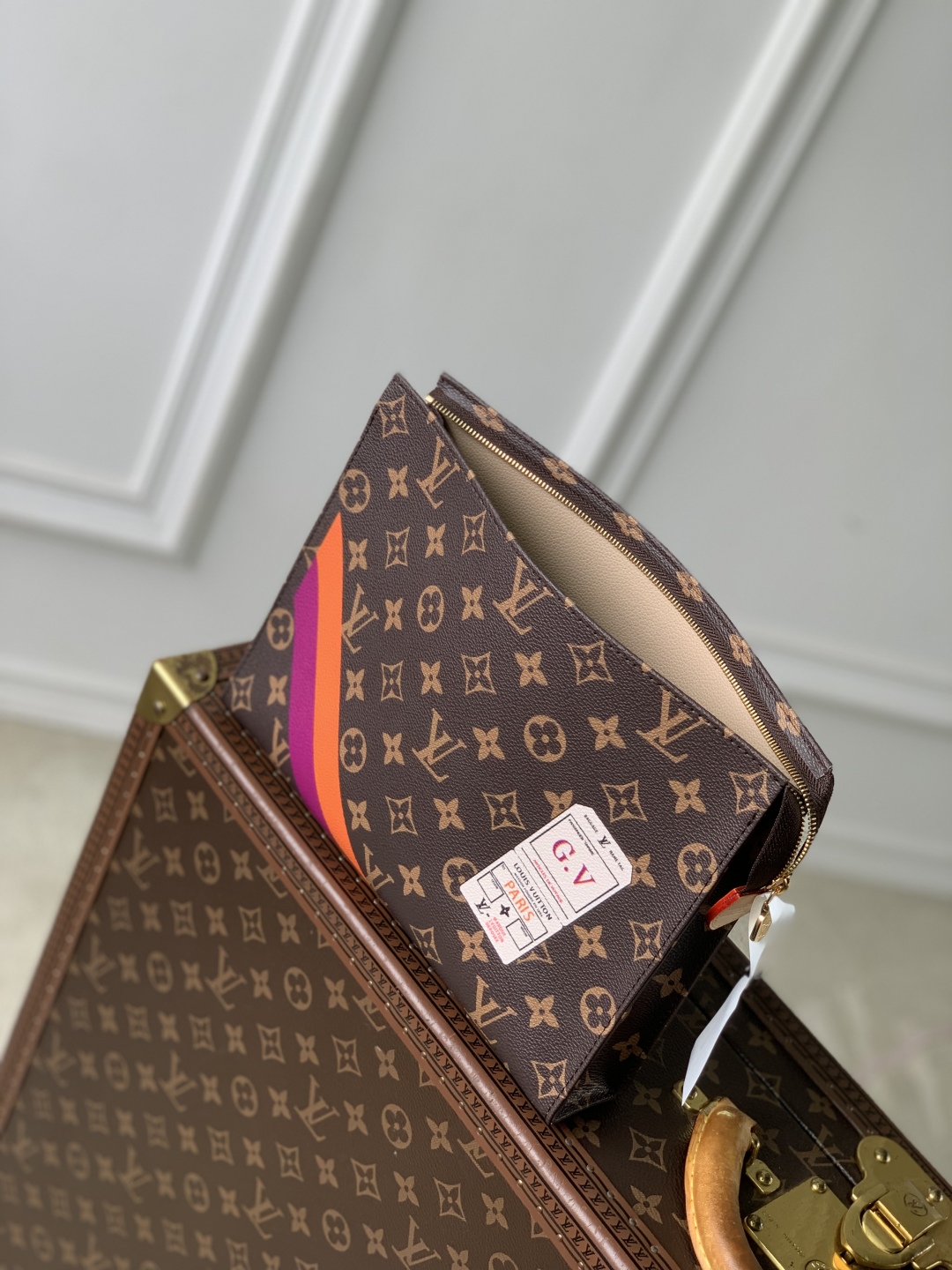 LOUIS VUITTON P01952 Customisable Trio Toilet Pouch Mon Monogram