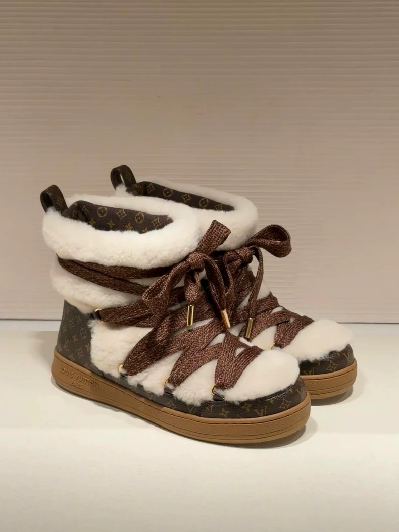 LOUIS VUITTON 1AIV31 LV Cloud Lace-Up Ankle Boot Sneaker