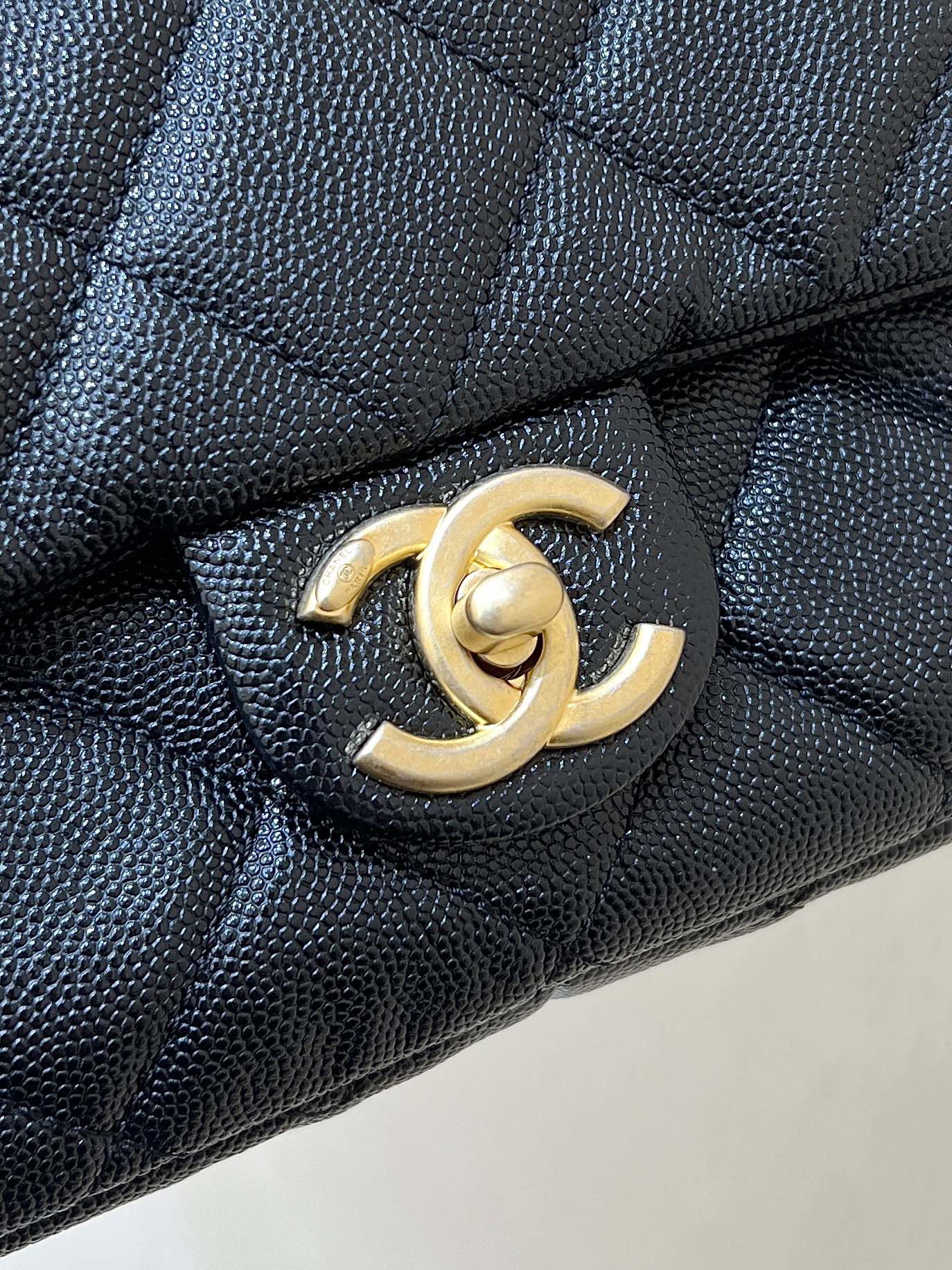 CHANEL 24P CF Bag in Caviar Calfskin with Bold Chain