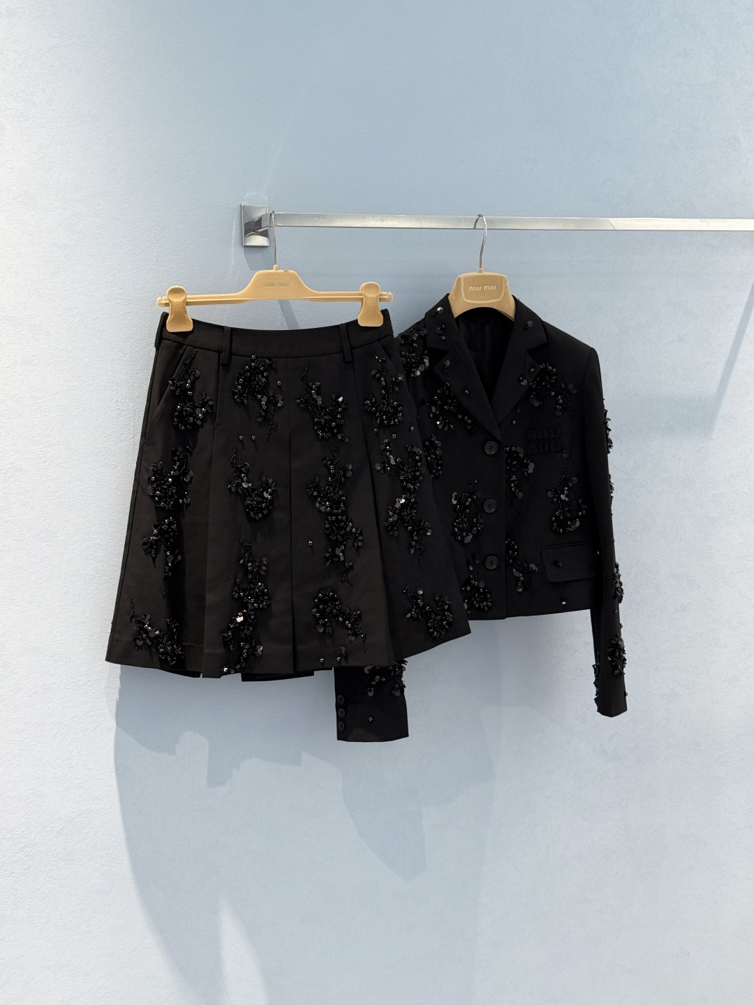 𝐌𝐢𝐮 𝐌𝐢𝐮 FW25 New Collection ✨