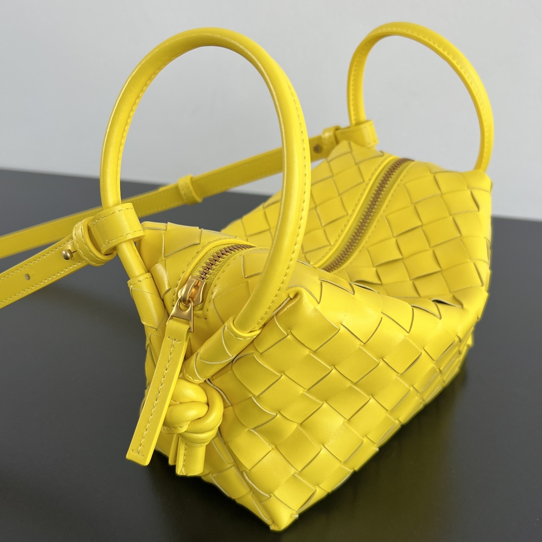 Bottega Veneta Loop Top Handle