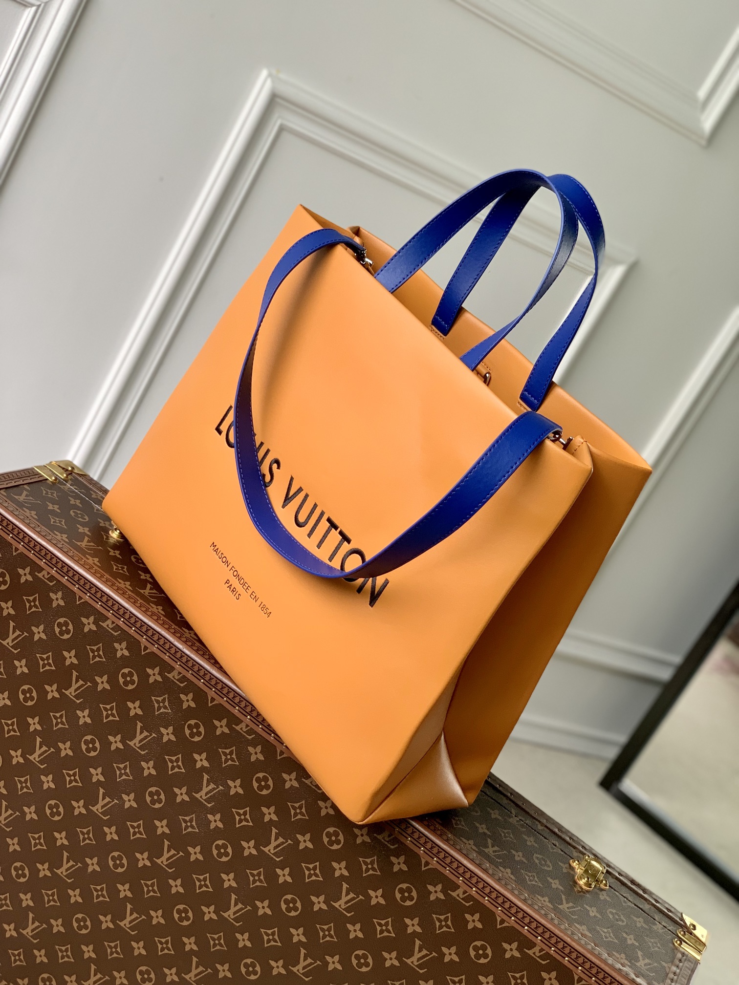 LV M24457 Shopper Tote MM