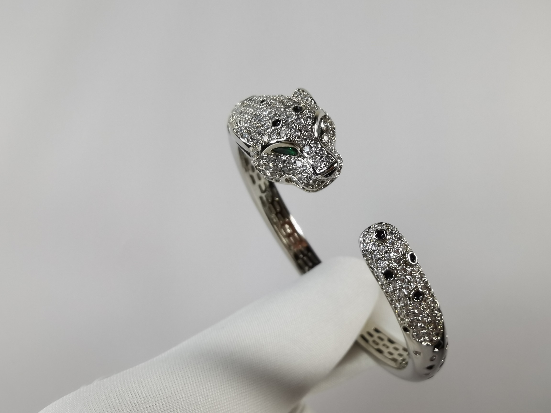 Panthère de Cartier bracelet leopard