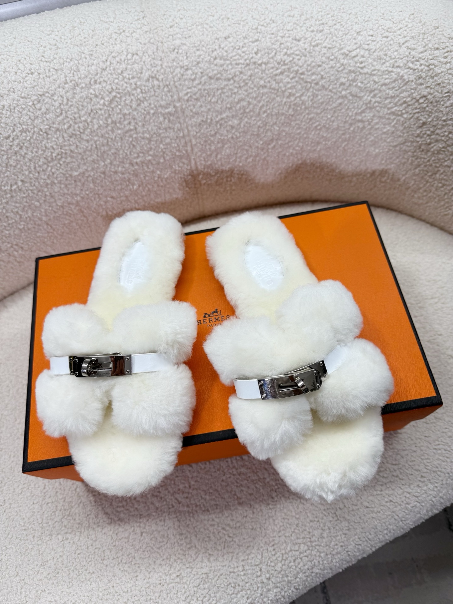 Hermès — New Wool Slippers