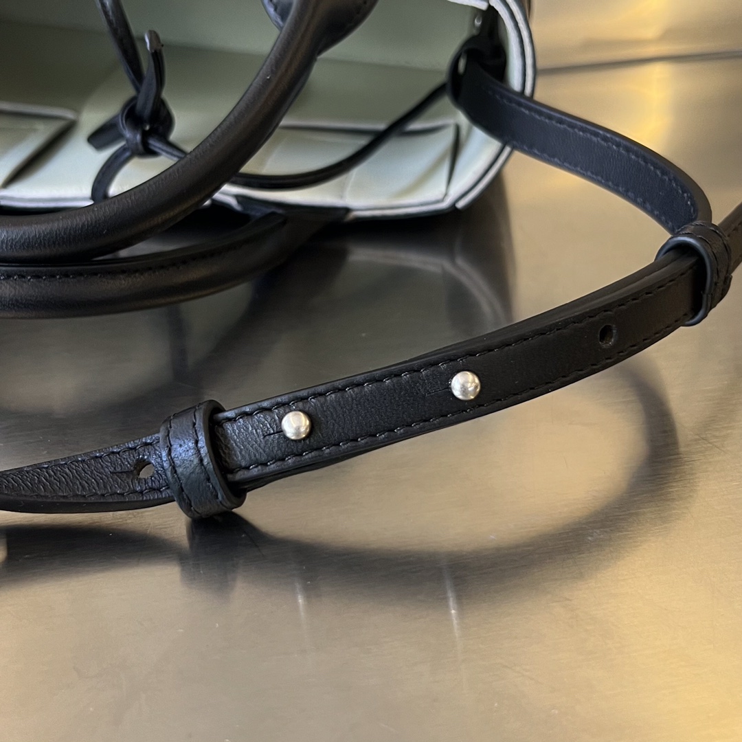 Bottega Veneta Black Mini Arco Tote