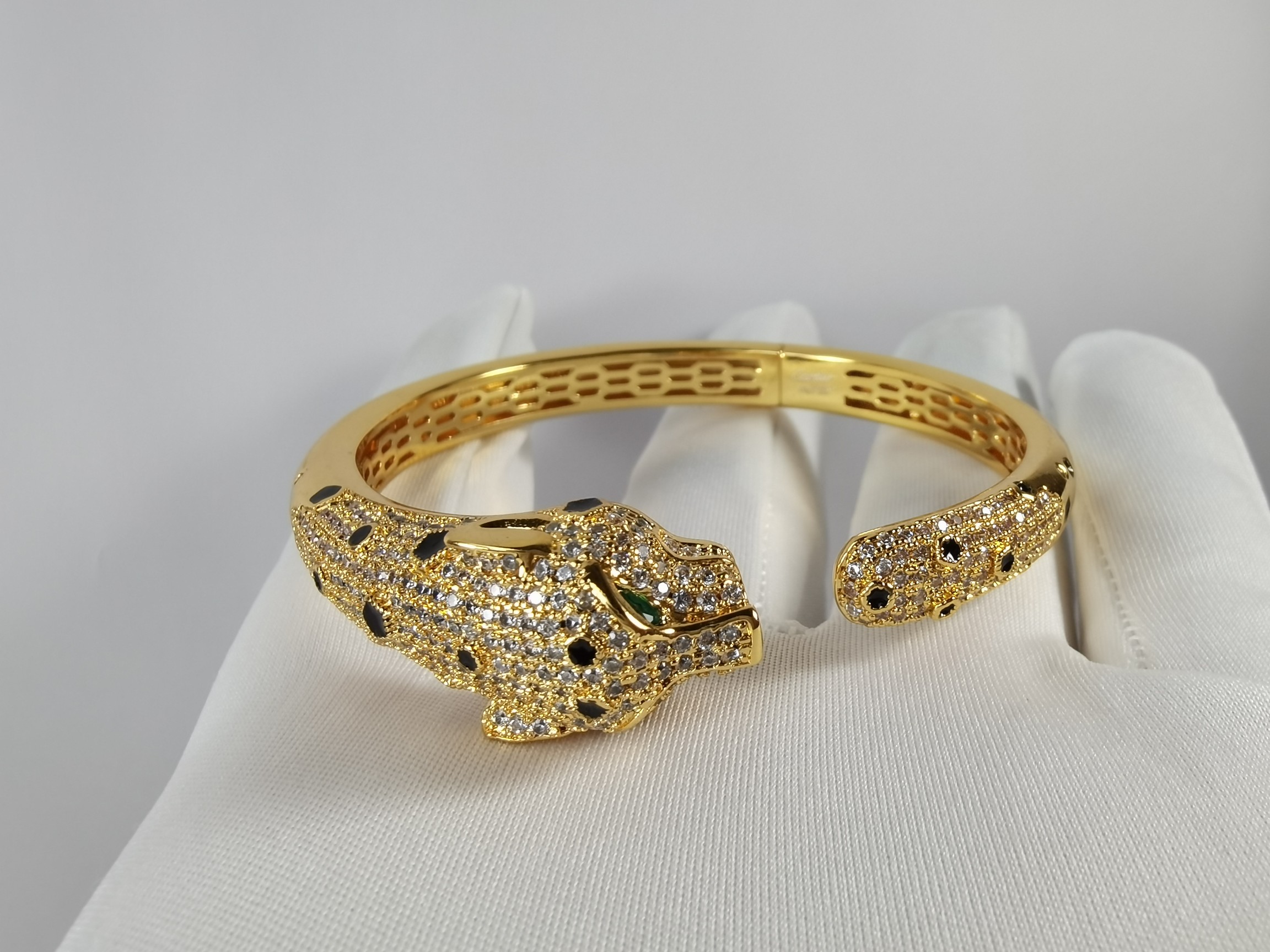 Panthère de Cartier bracelet leopard