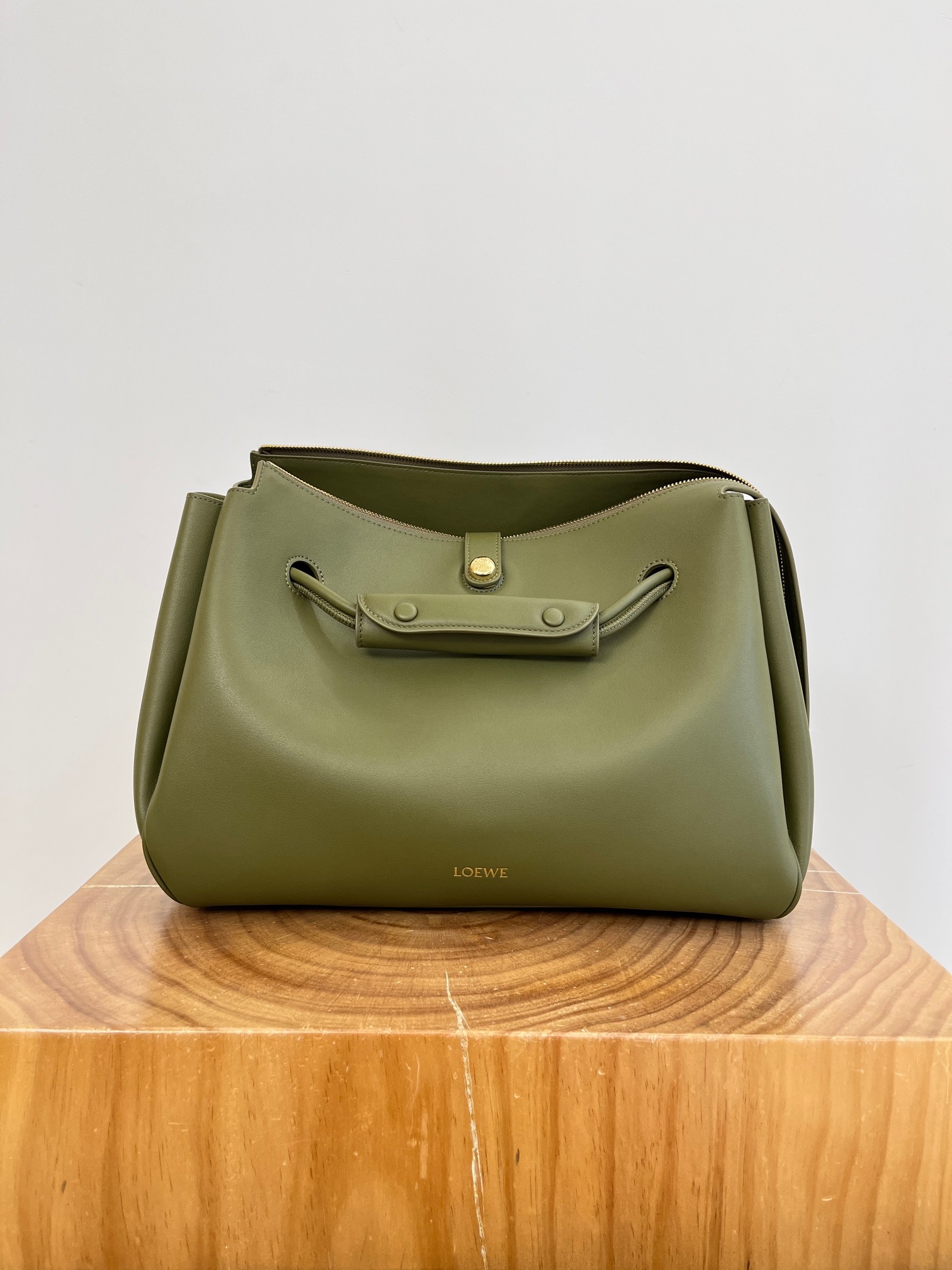 LOEWE Large Madrid bag in supple calfskin