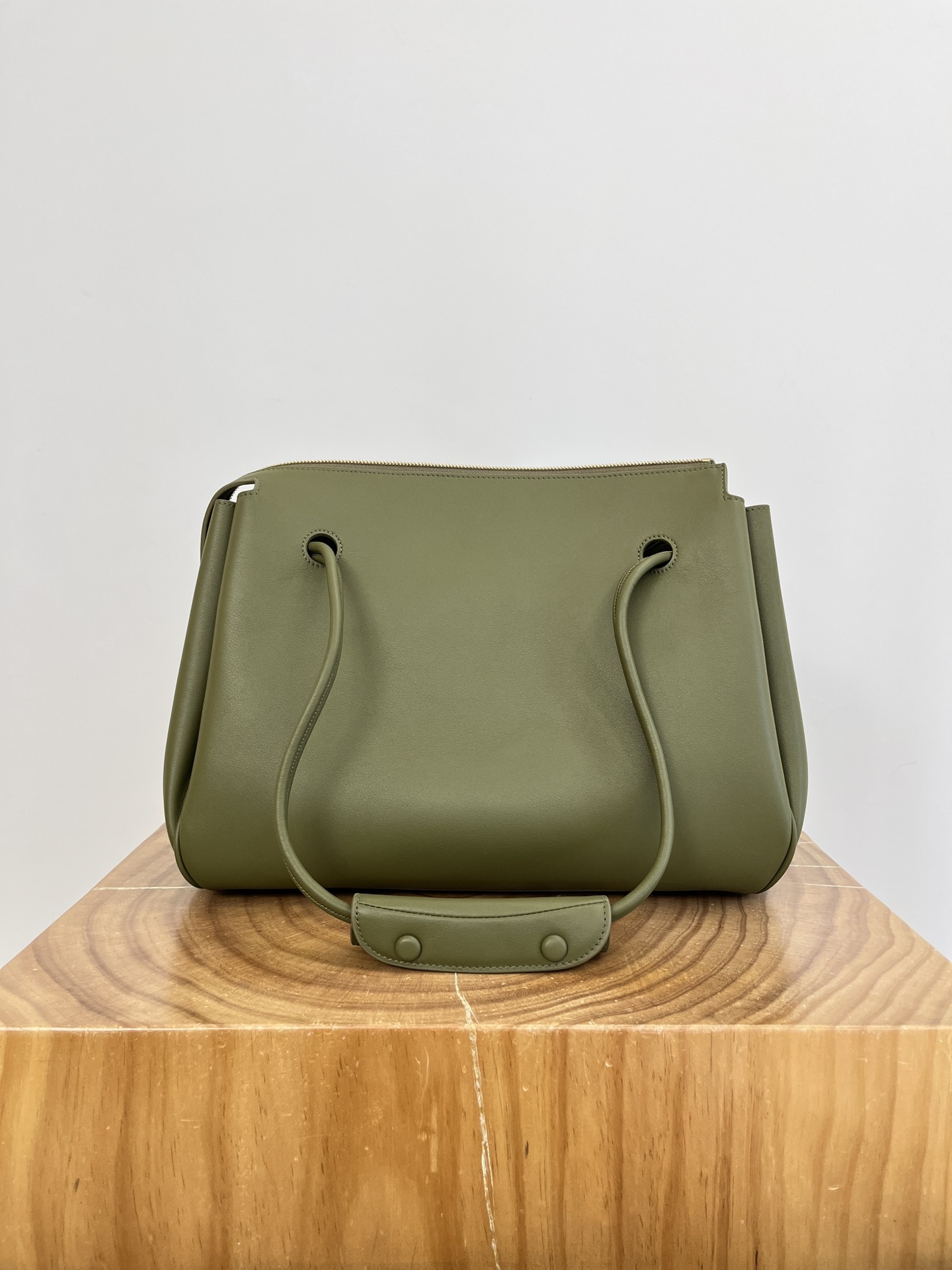 LOEWE Large Madrid bag in supple calfskin