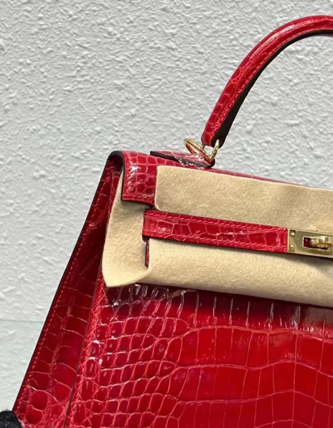 Hermès Kelly 25 red customization