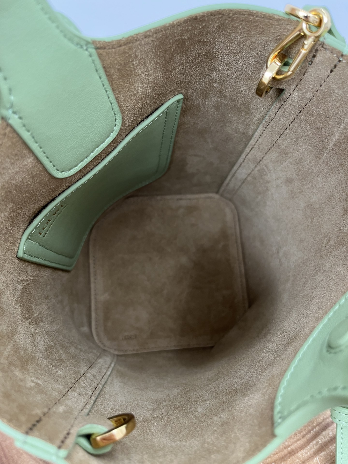 LOEWE Mini Pebble Bucket Bag Green