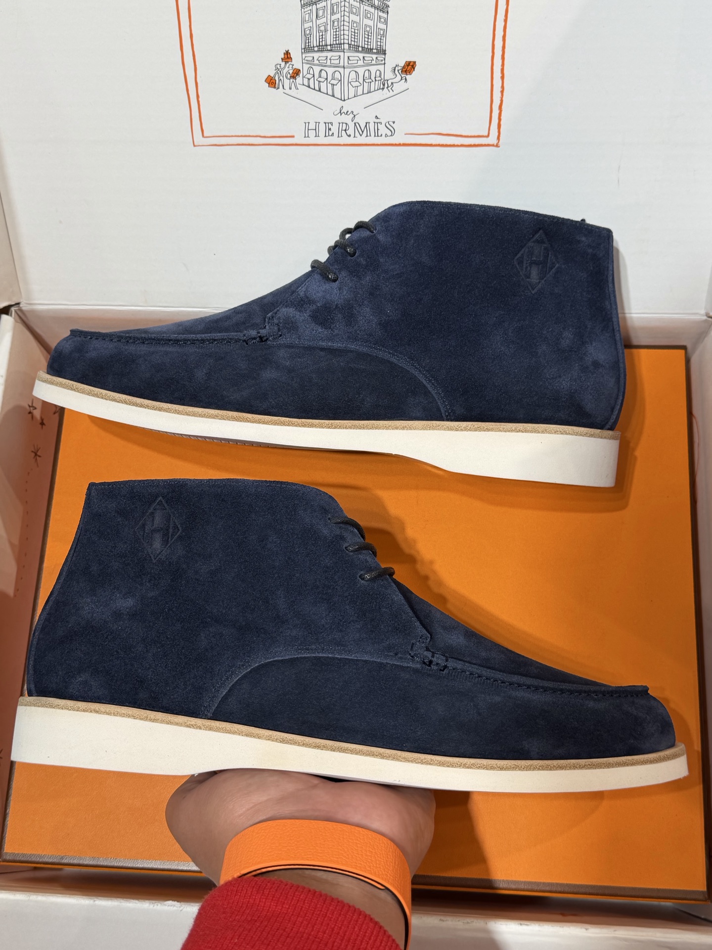 Hermès Men’s Dress & Casual Shoes