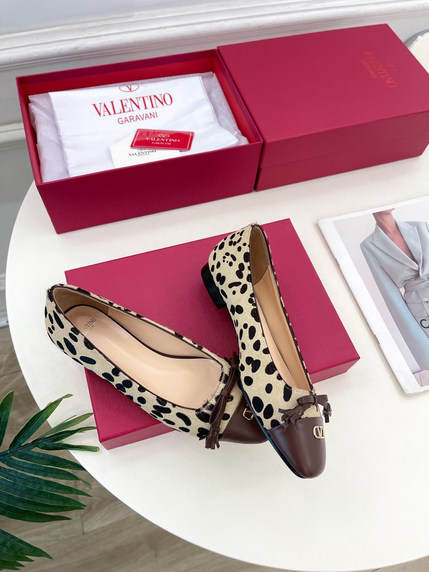 New Season Valentino Garavani leopard print ballet flats