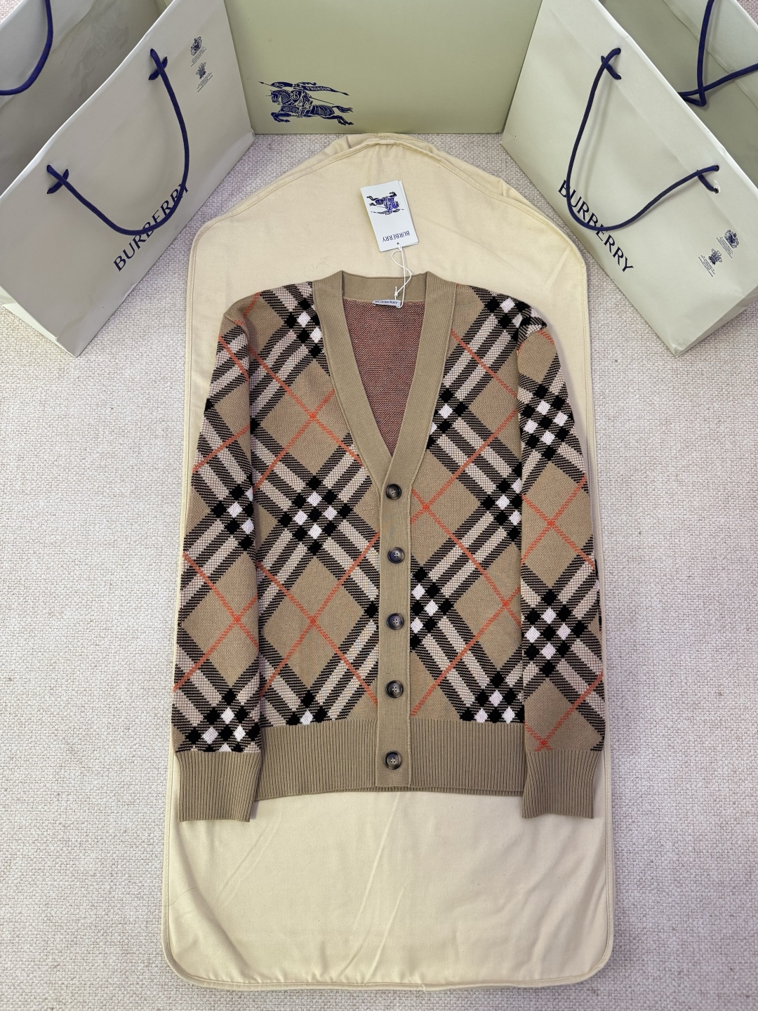 BURBERRY Check Wool Knit Cardigan