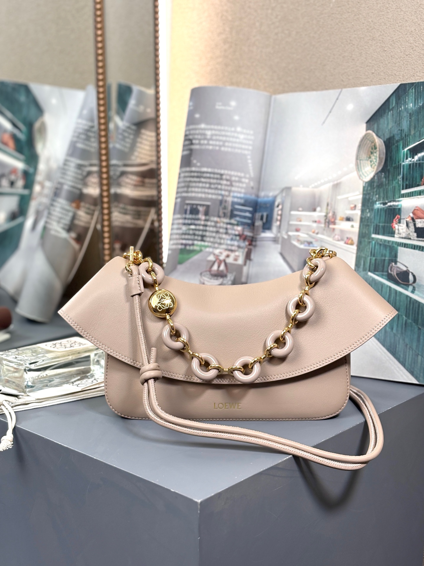 LOEWE Medium Ola bag in smooth calfskin