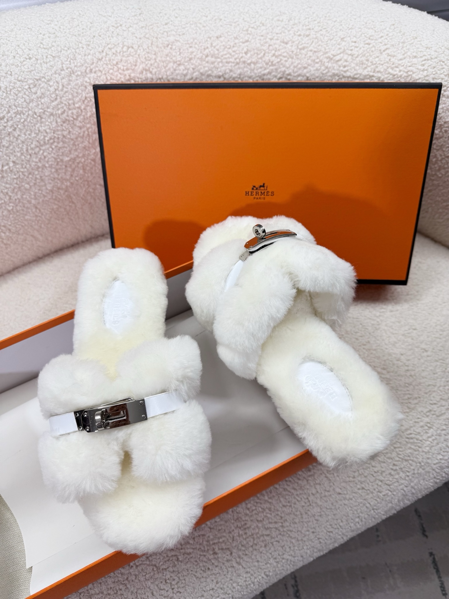 Hermès — New Wool Slippers
