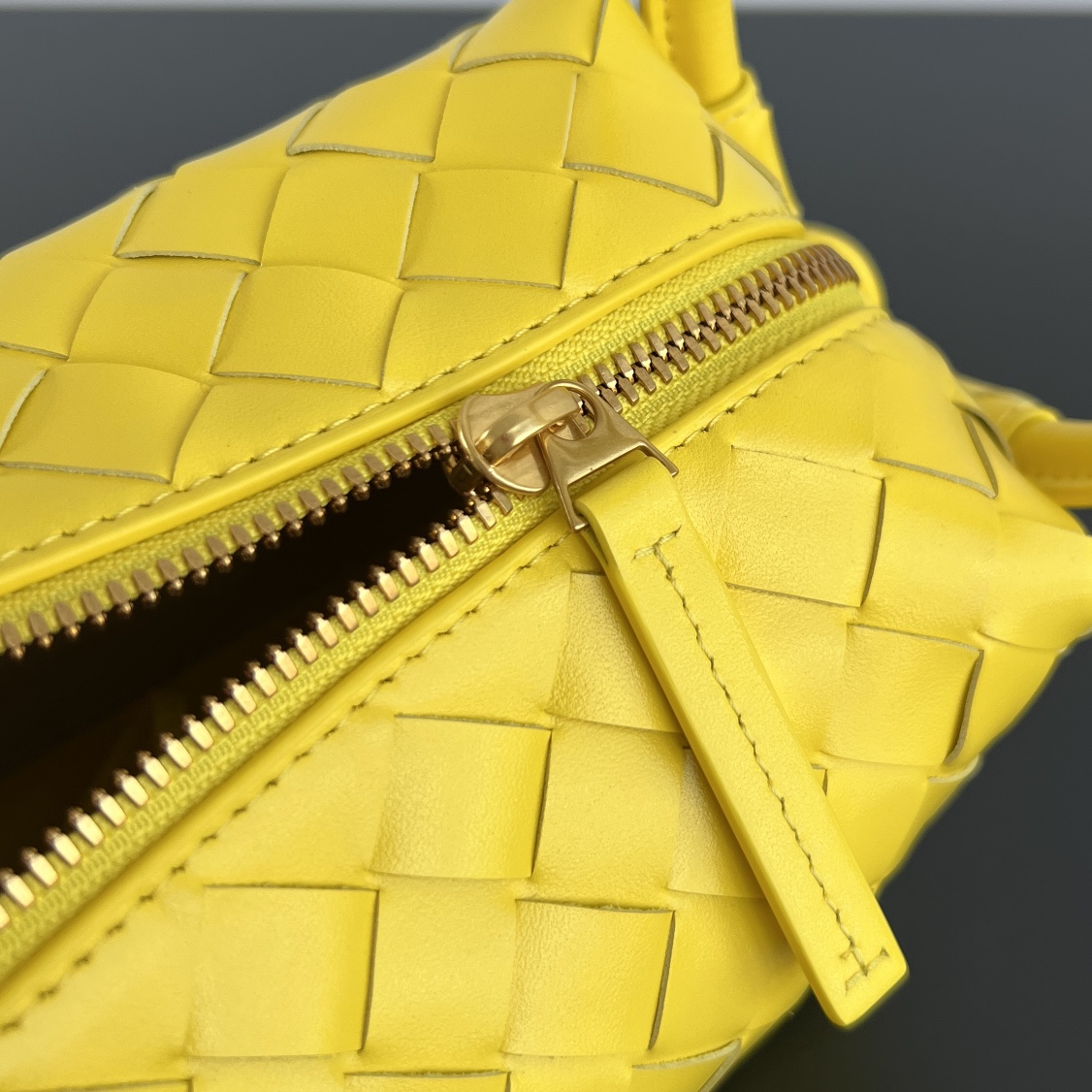 Bottega Veneta Loop Top Handle