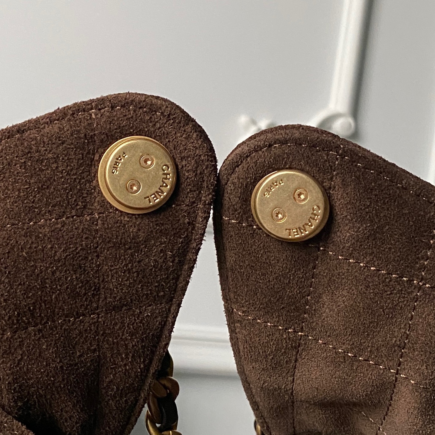CHANEL Medium 25 Hobo Bag in Suede