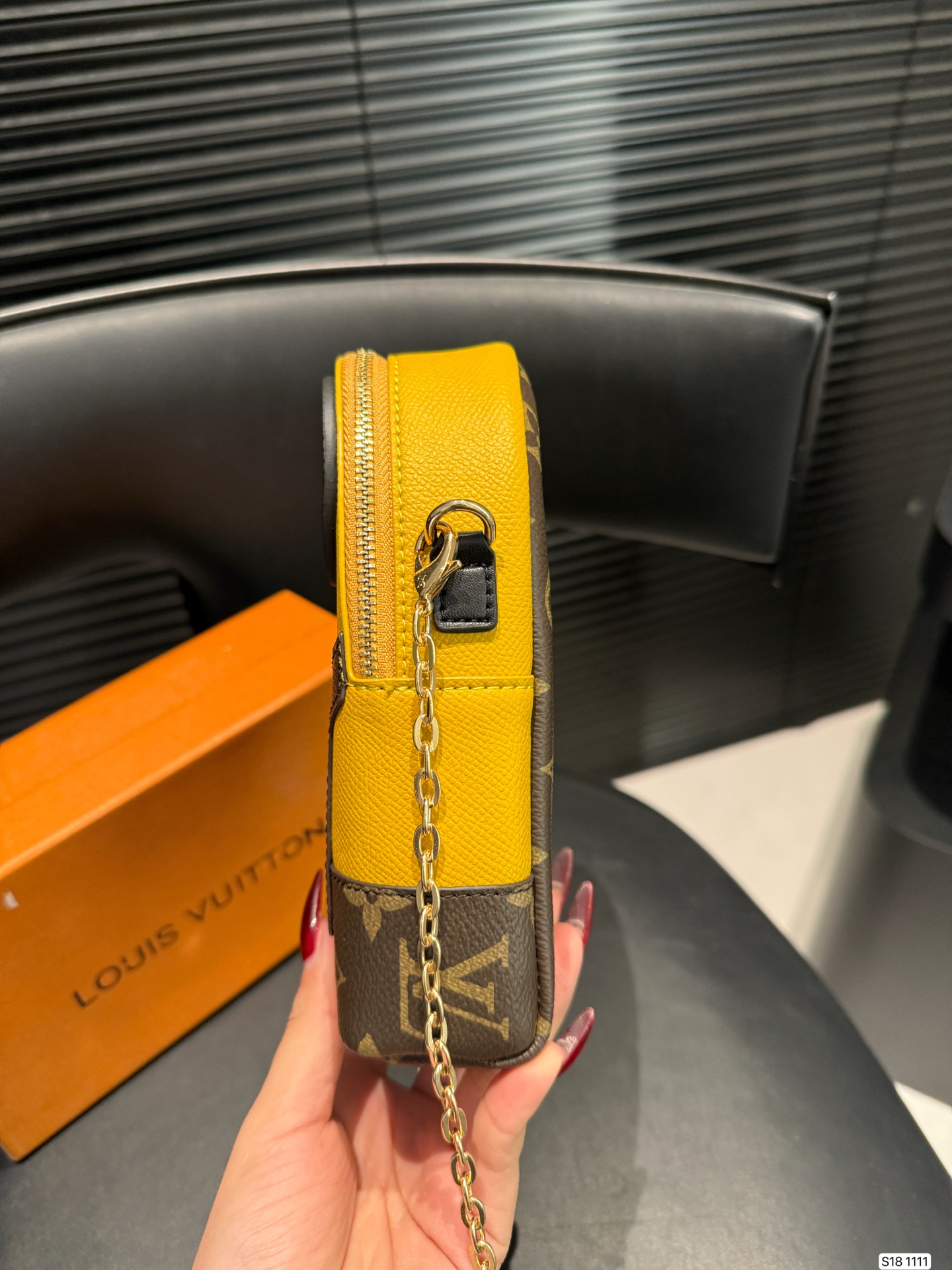 LV Remade – Super Cute Minions Coin Pouch