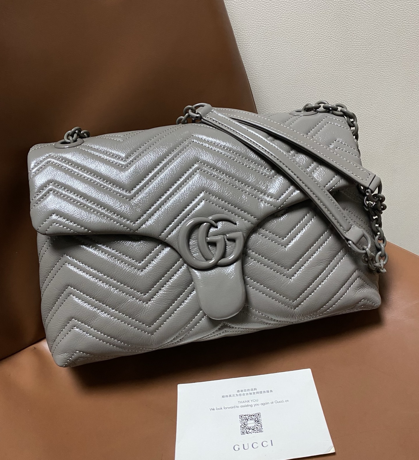 Gucci GG Marmont Medium Shoulder Bag