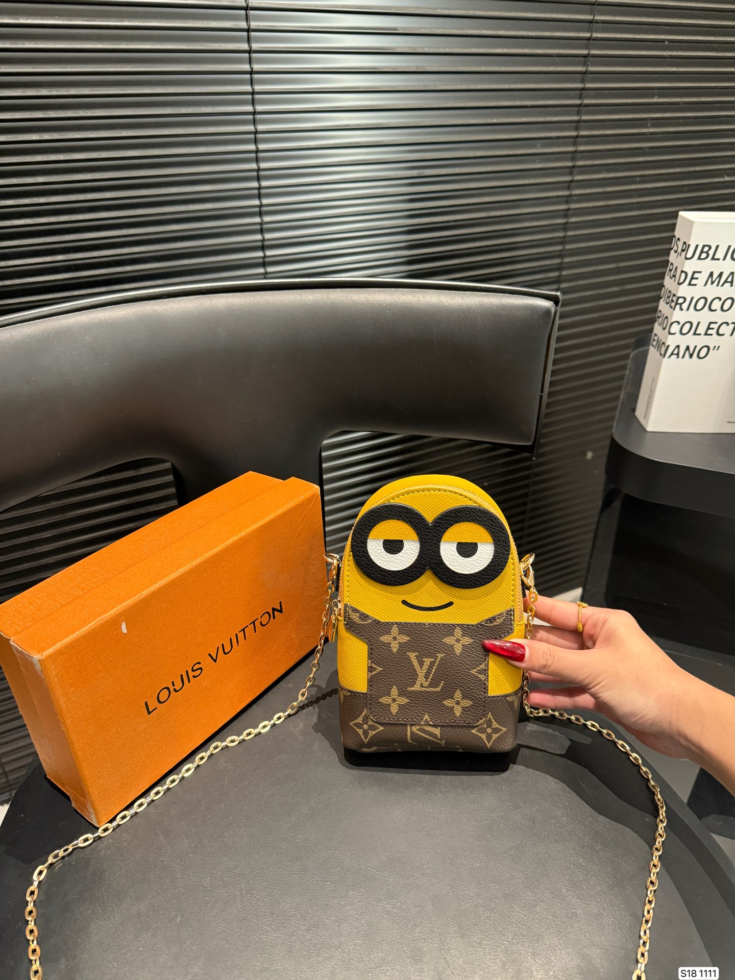 LV Remade – Super Cute Minions Coin Pouch