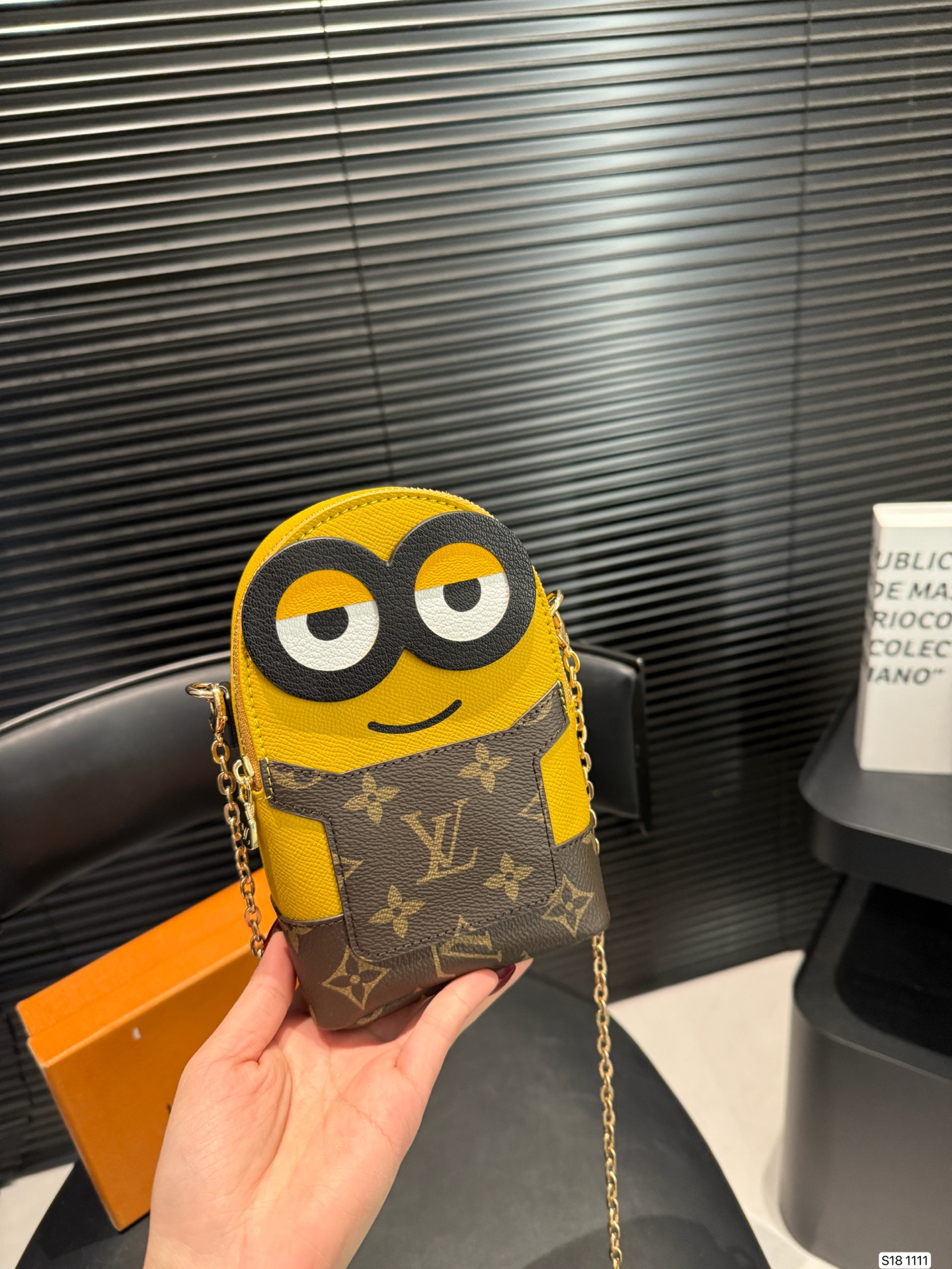 LV Remade – Super Cute Minions Coin Pouch