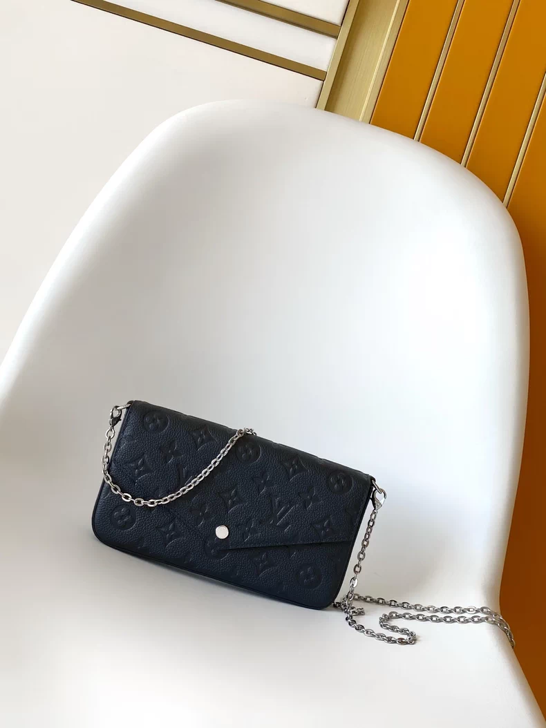 LOUIS VUITTON M27048 Pochette Félicie