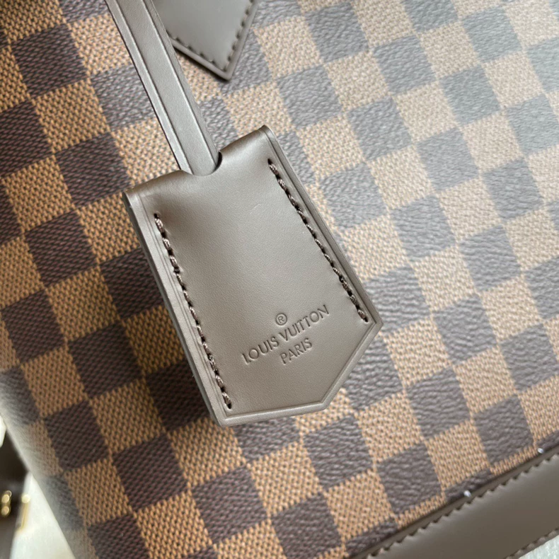LOUIS VUITTON Alma Damier Ebene bag MM