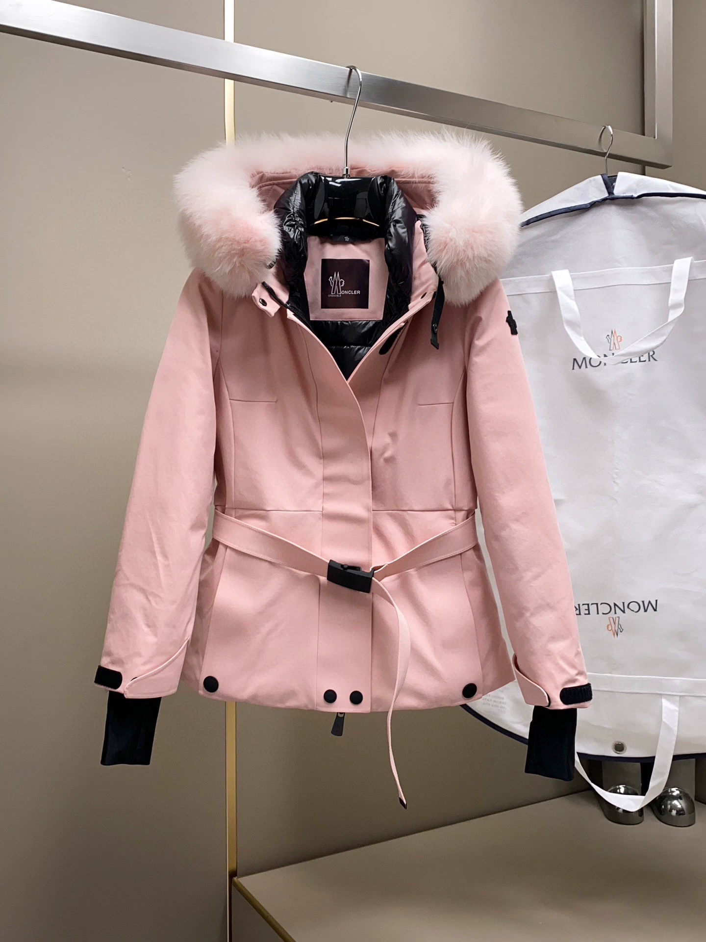 Moncler-GRENOBLE Extreme Cold Collection – BAUGES Women’s Down Jacket