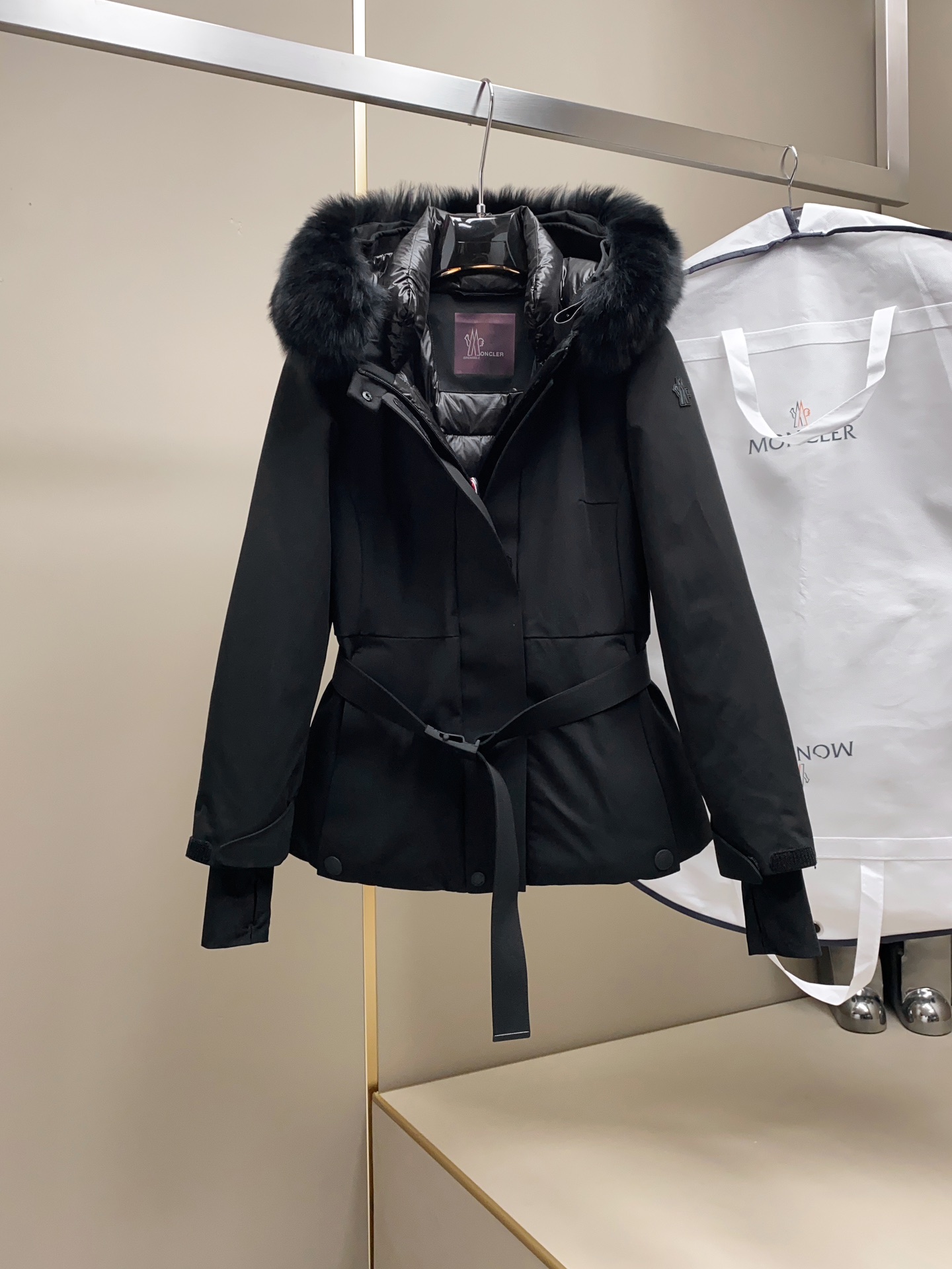 Moncler-GRENOBLE Extreme Cold Collection – BAUGES Women’s Down Jacket