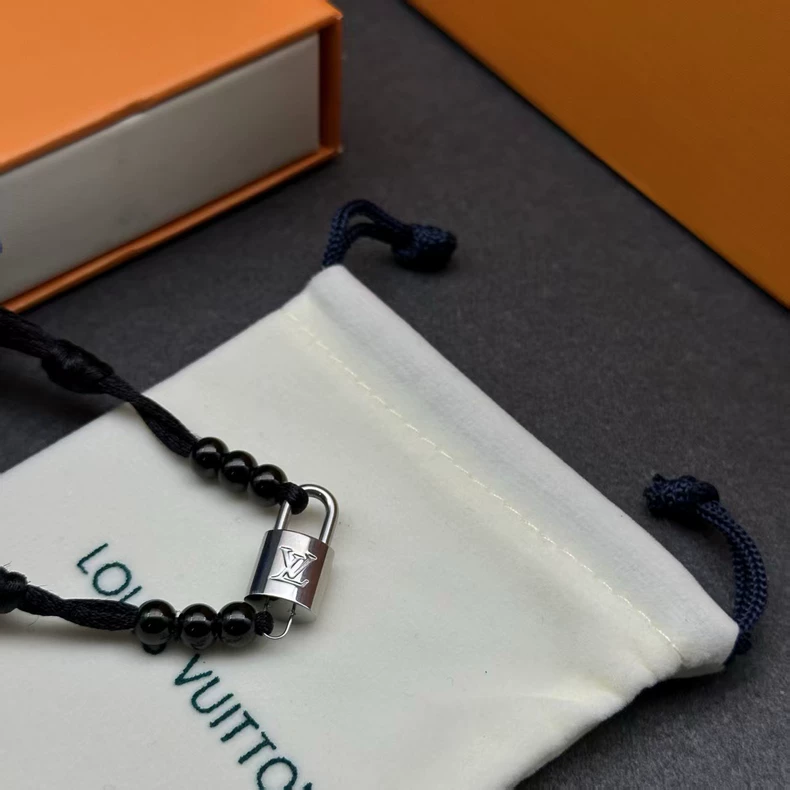LOUIS VUITTON Q05730 Silver Lockit Beads Bracelet