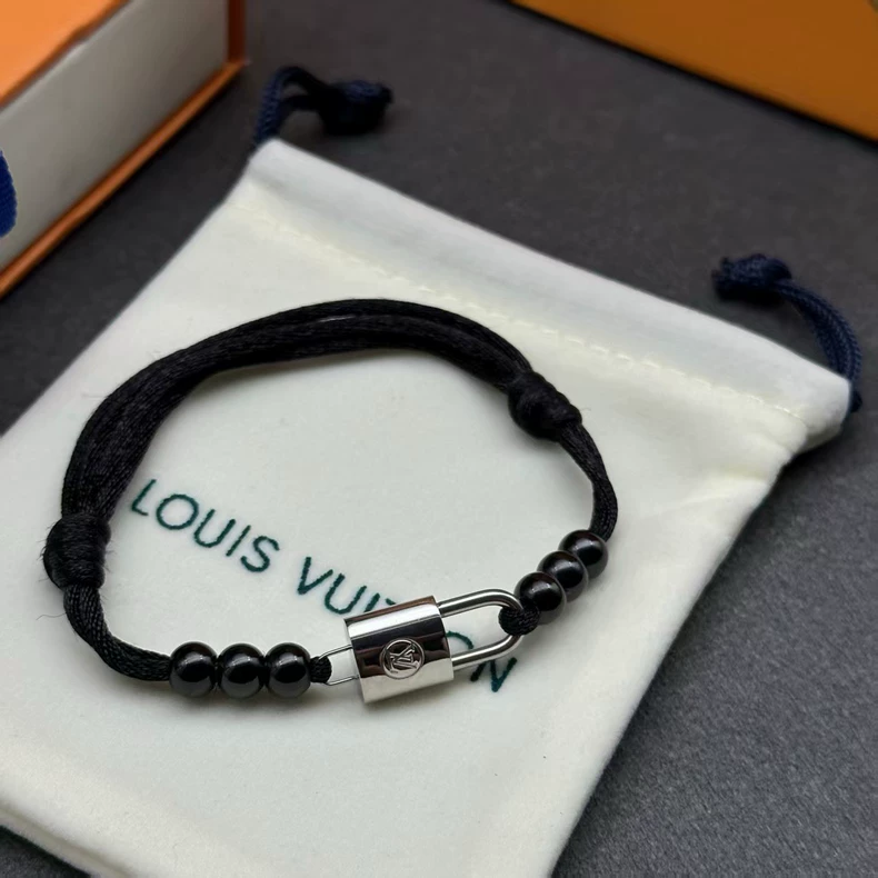 LOUIS VUITTON Q05730 Silver Lockit Beads Bracelet