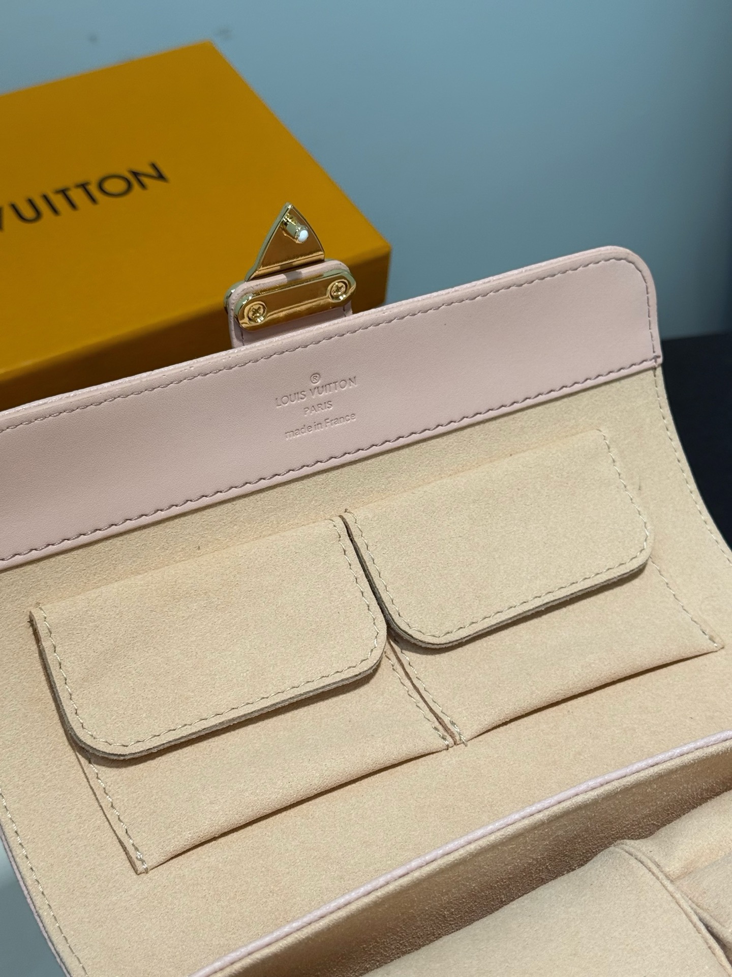 LOUIS VUITTON M10145 ETUI BIJOUX Jewelry & Watch Case