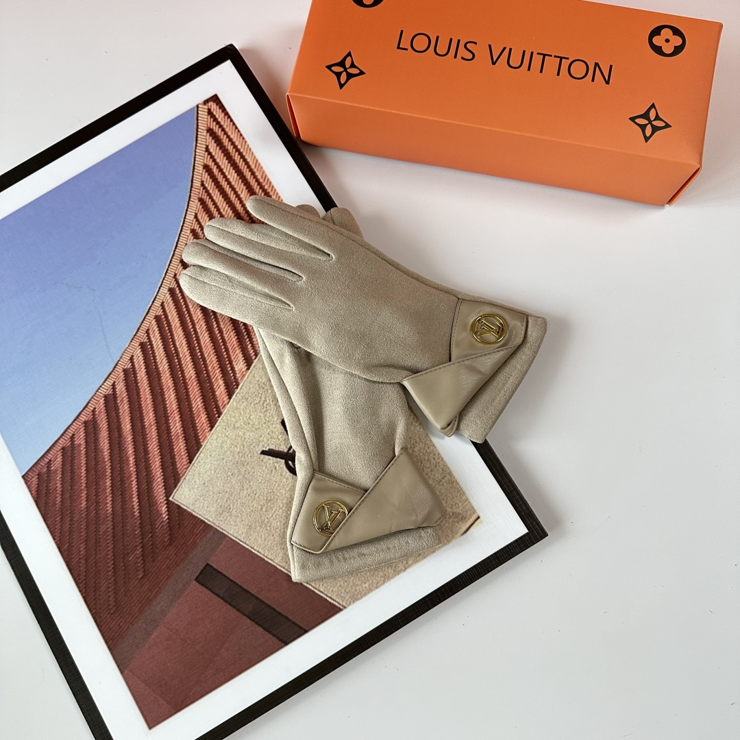 Louis Vuitton Classic Gloves