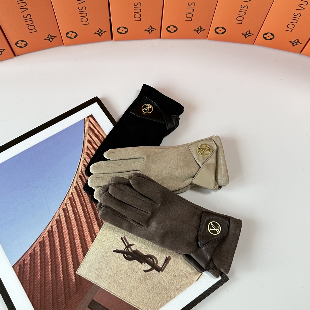 Louis Vuitton Classic Gloves