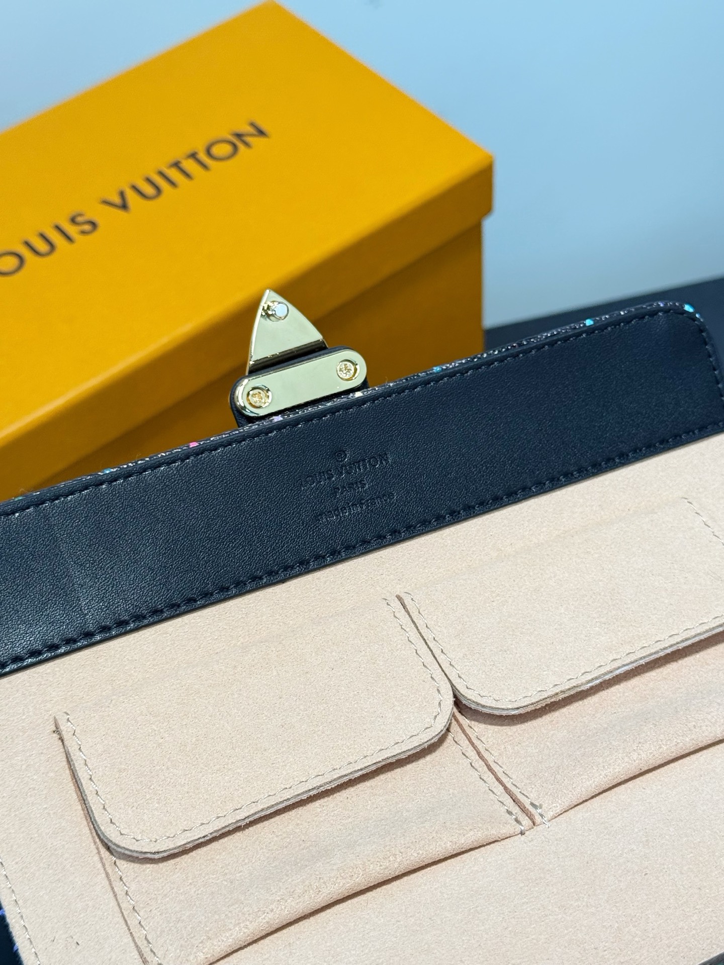 LOUIS VUITTON M10145 ETUI BIJOUX Jewelry & Watch Case