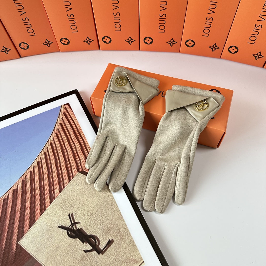 Louis Vuitton Classic Gloves