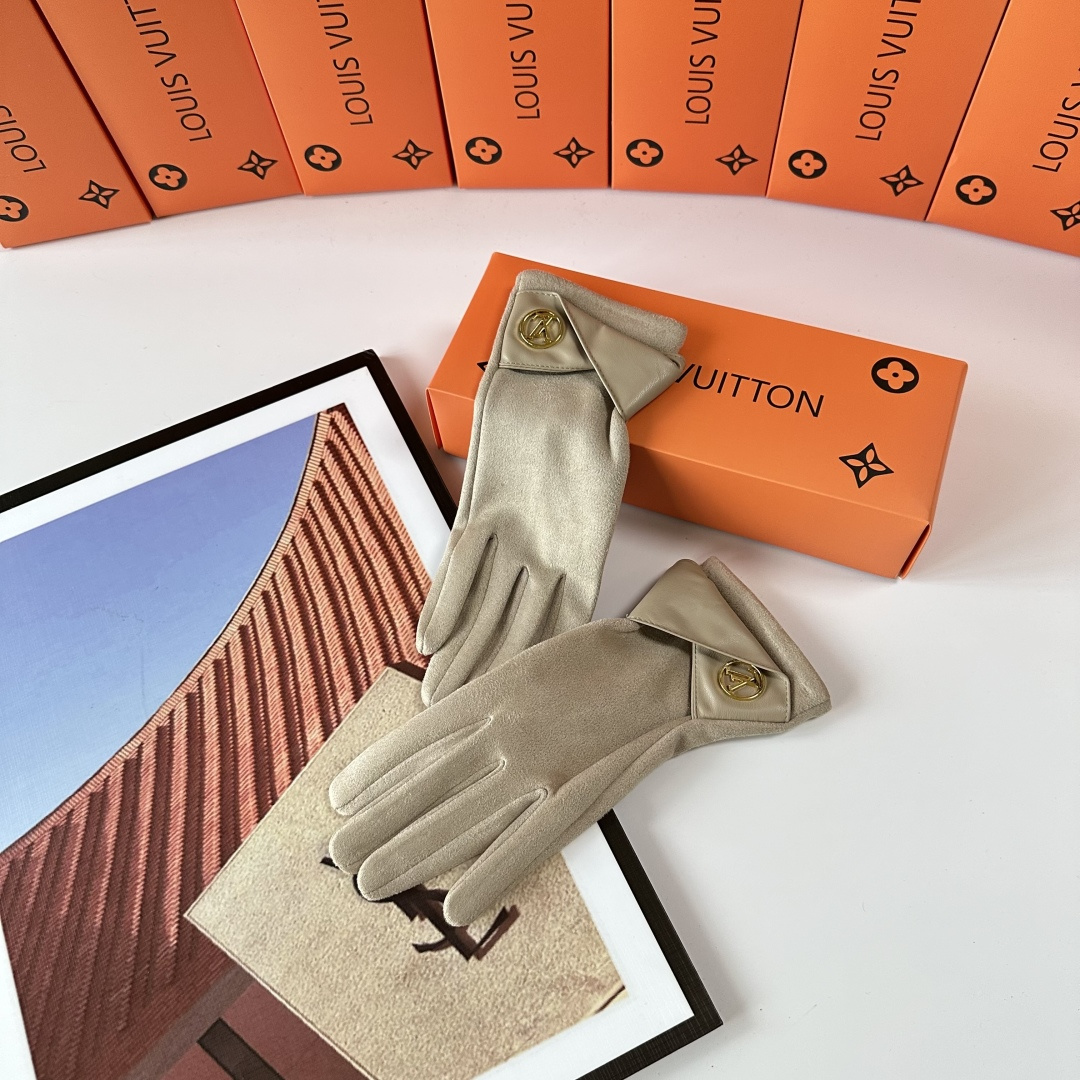 Louis Vuitton Classic Gloves