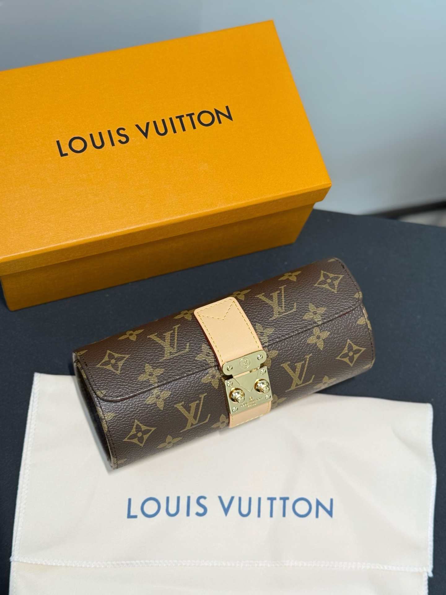 LOUIS VUITTON M10145 ETUI BIJOUX Jewelry & Watch Case