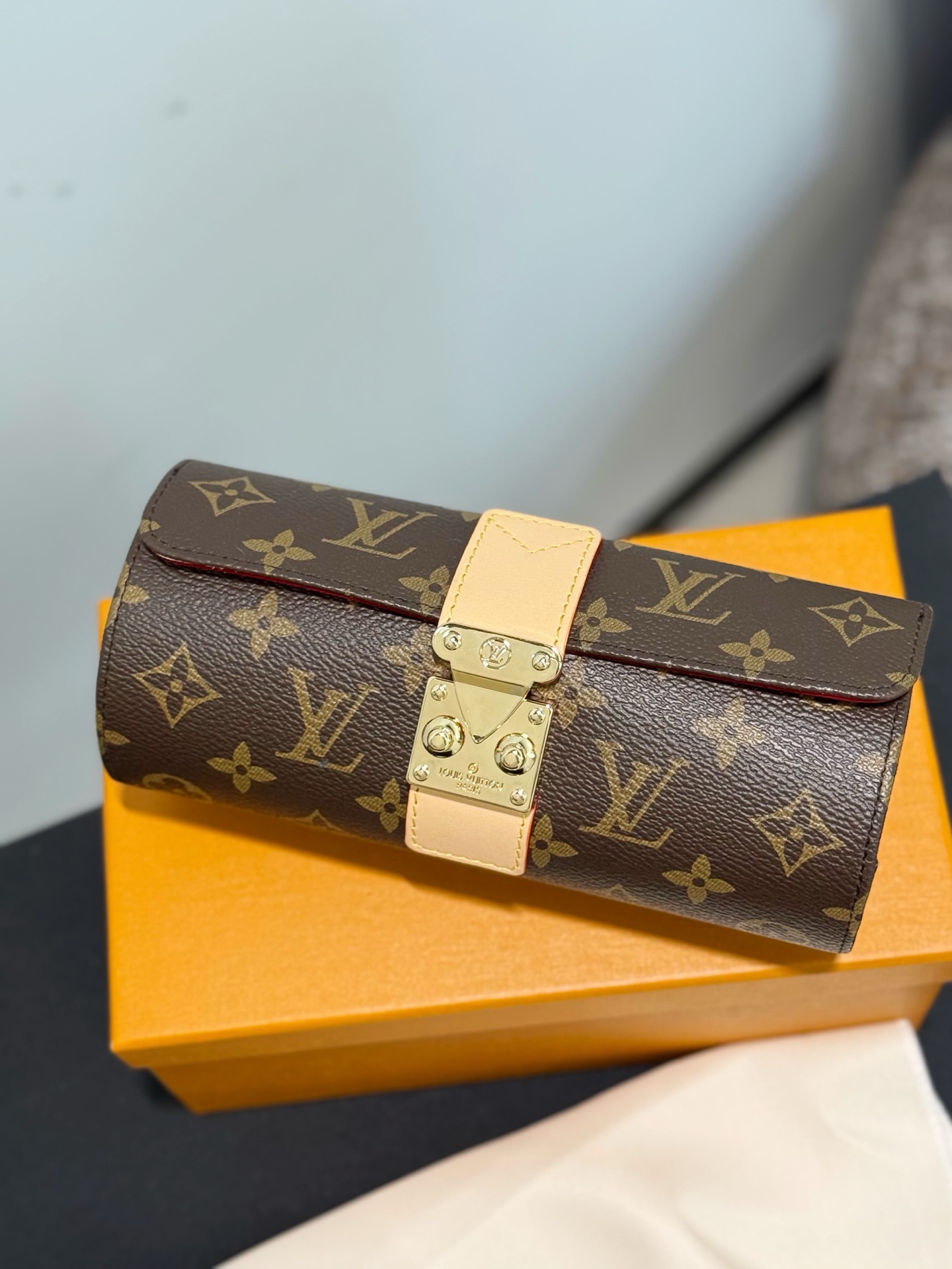 LOUIS VUITTON M10145 ETUI BIJOUX Jewelry & Watch Case