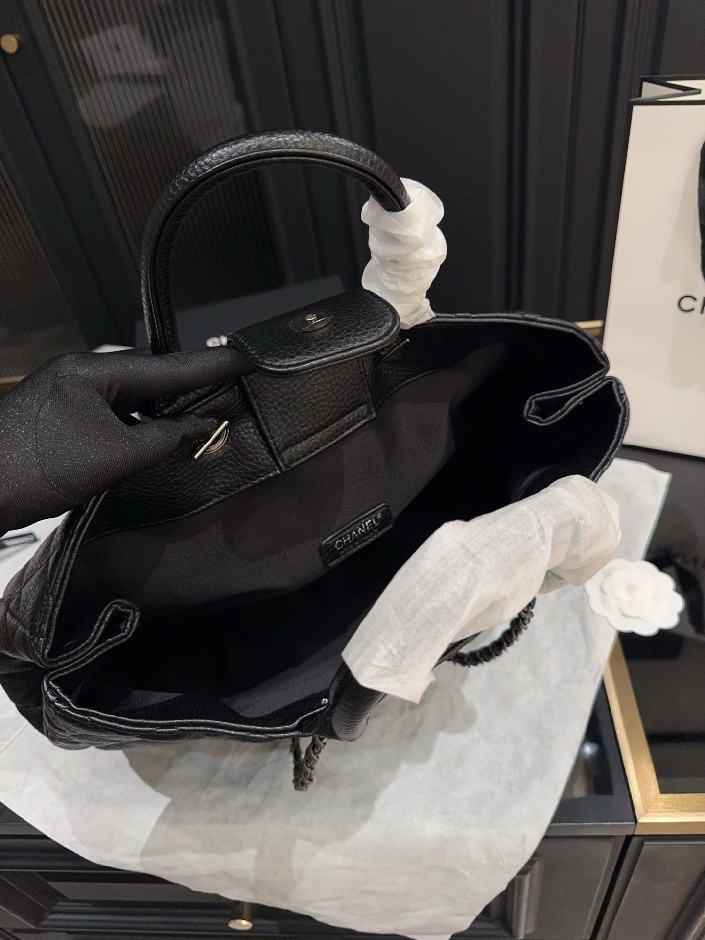 Chanel Chain Leather Tote Bag