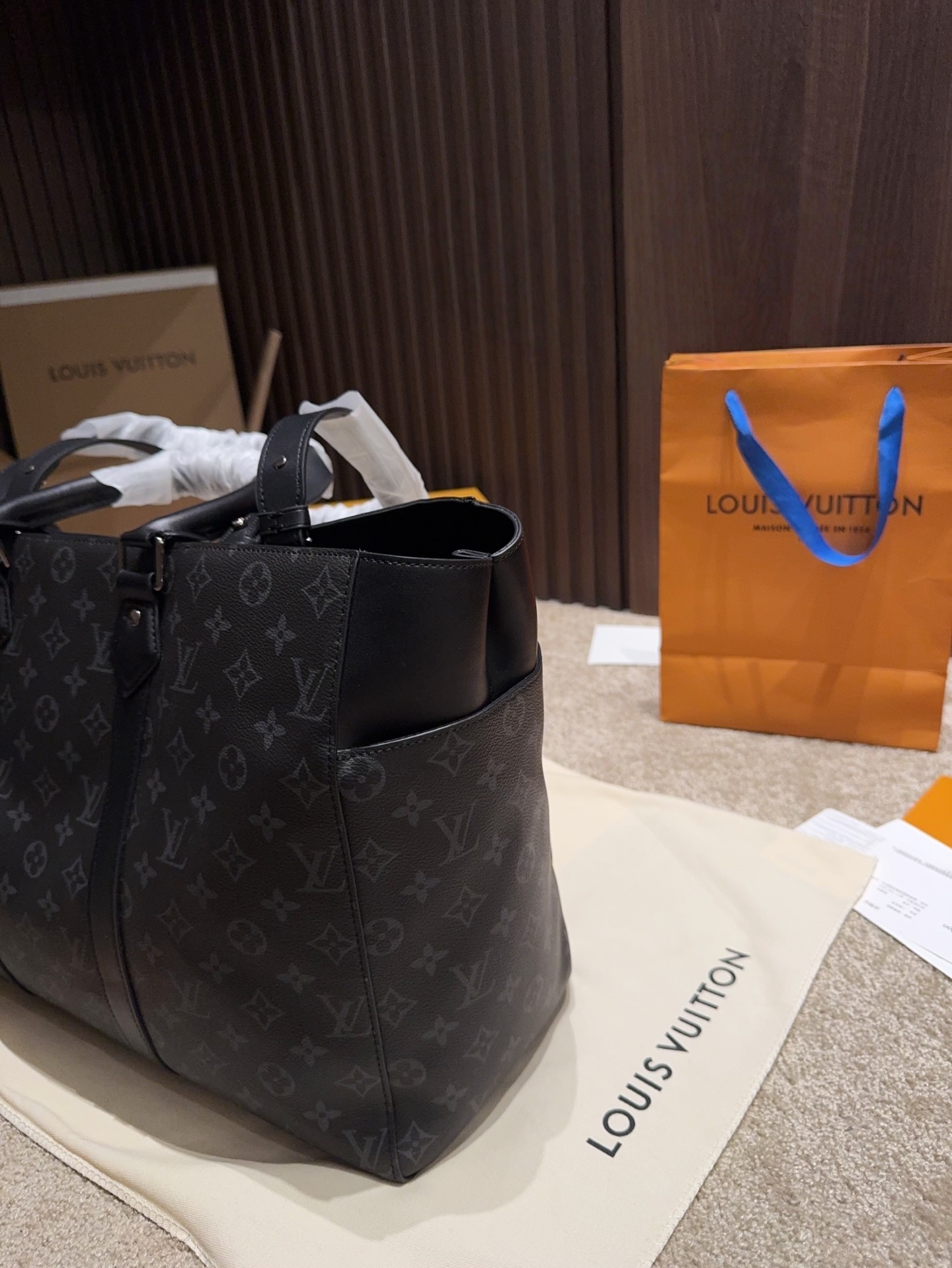 LOUIS VUITTON Sac Plat Two-way Bag In Black