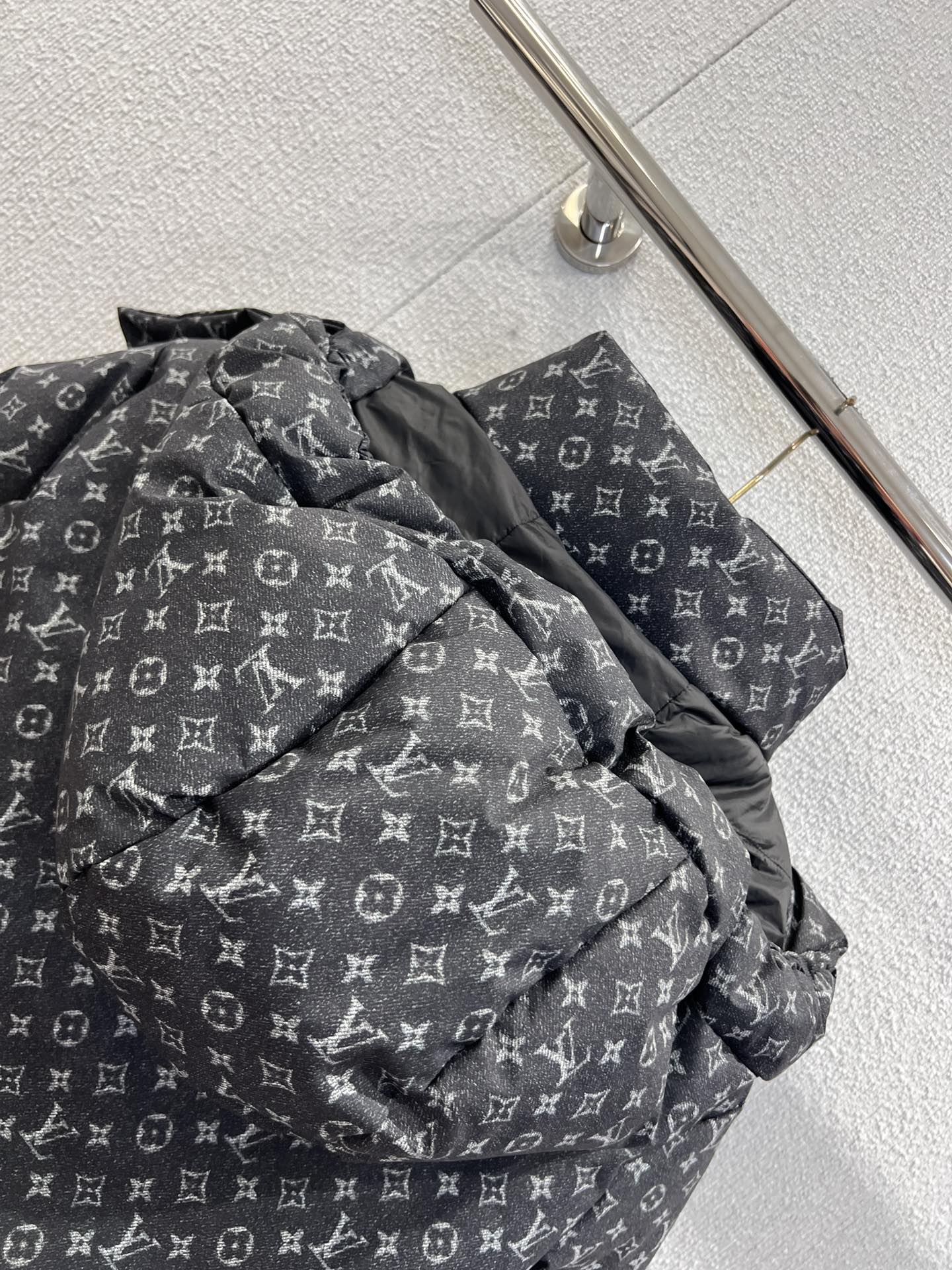 LOUIS VUITTON LV Ski Denim-Effect Monogram Ski Jacket