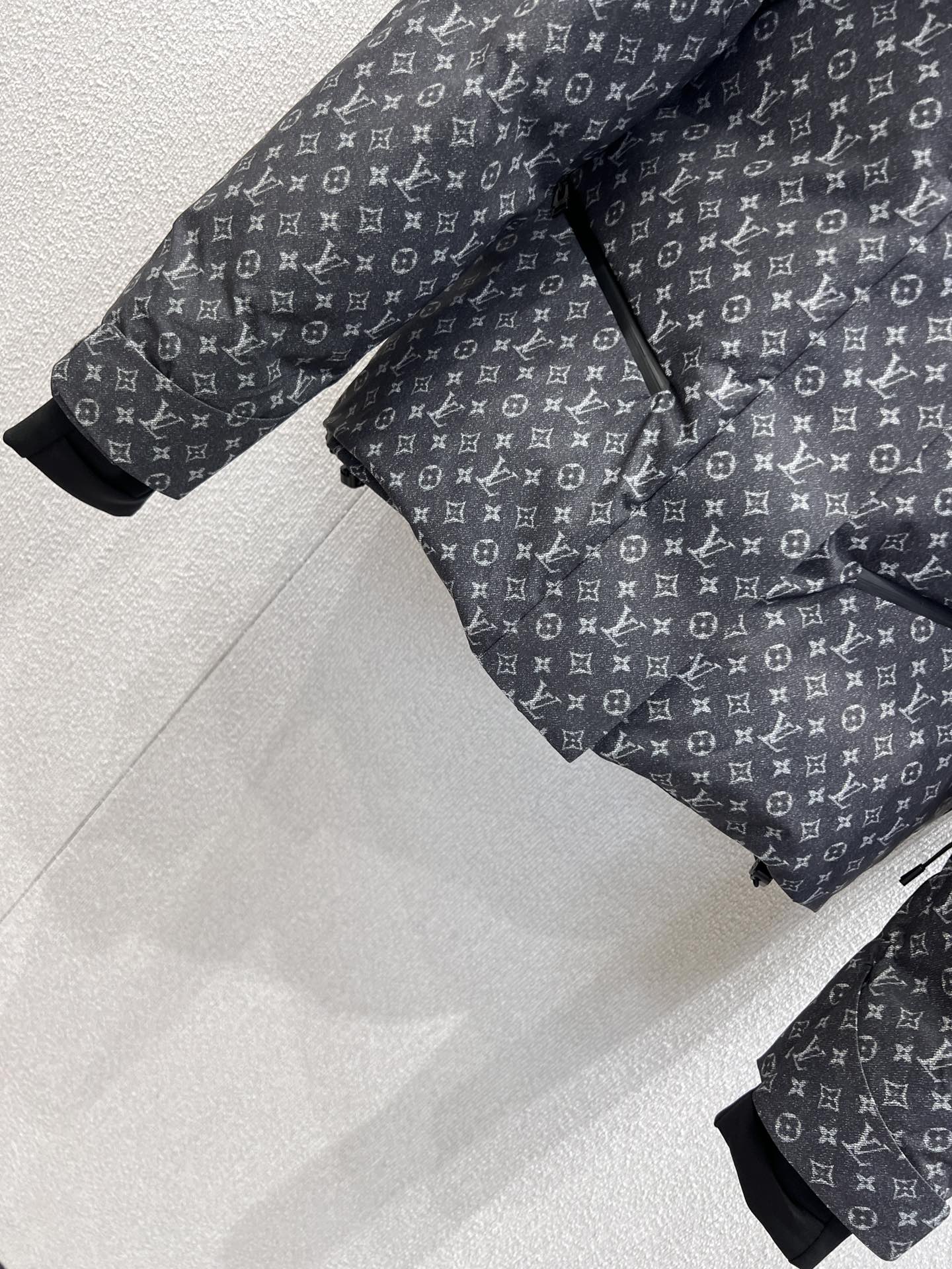 LOUIS VUITTON LV Ski Denim-Effect Monogram Ski Jacket