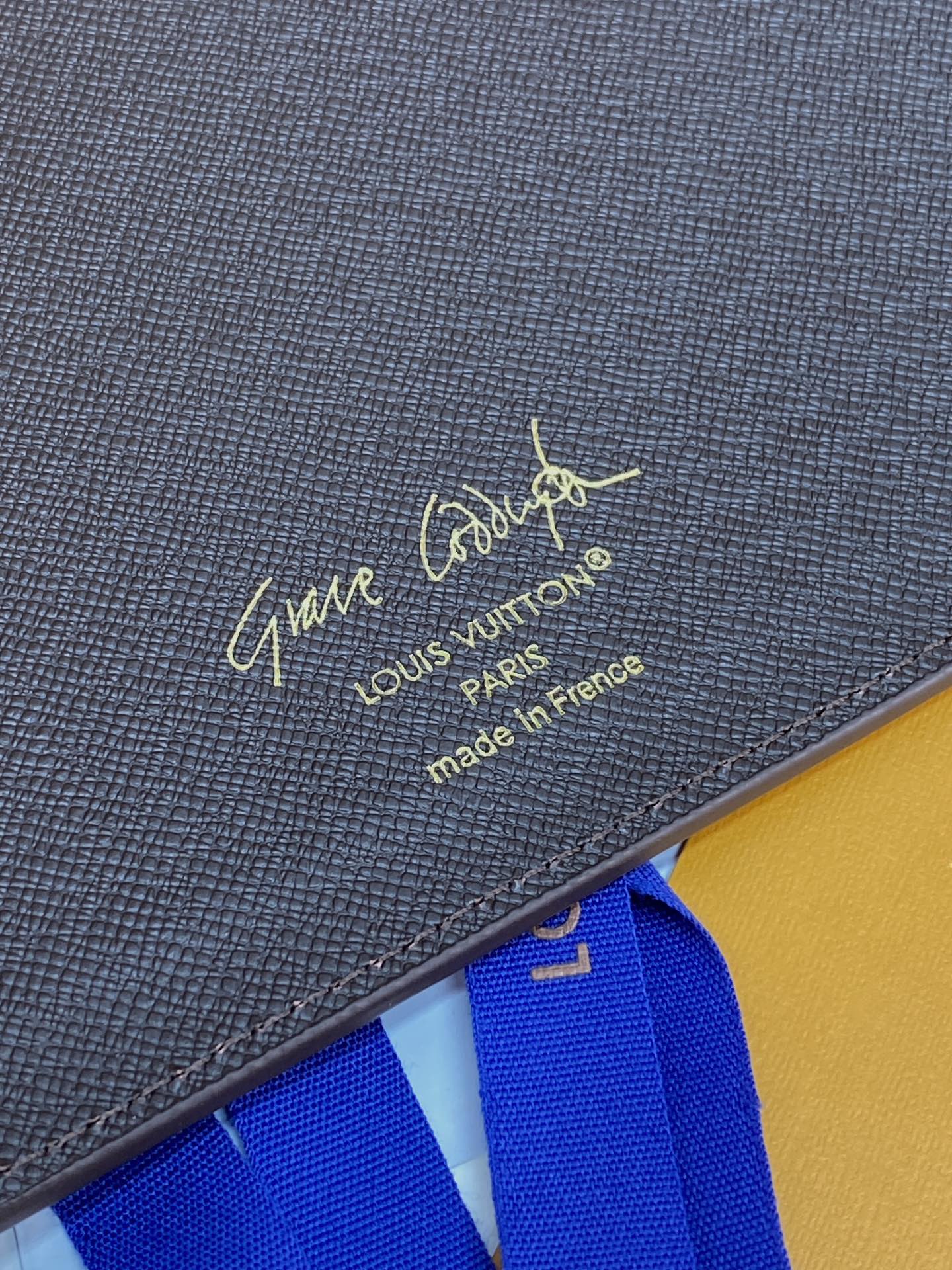 LOUIS VUITTON GI1395 Desk Agenda Cover MM