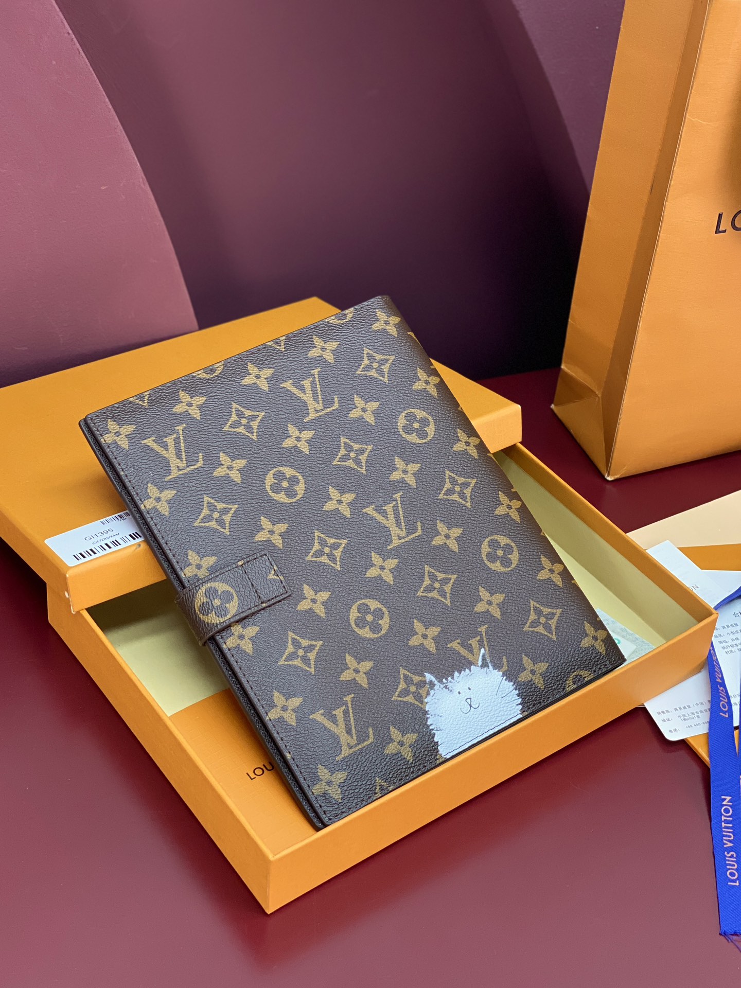 LOUIS VUITTON GI1395 Desk Agenda Cover MM