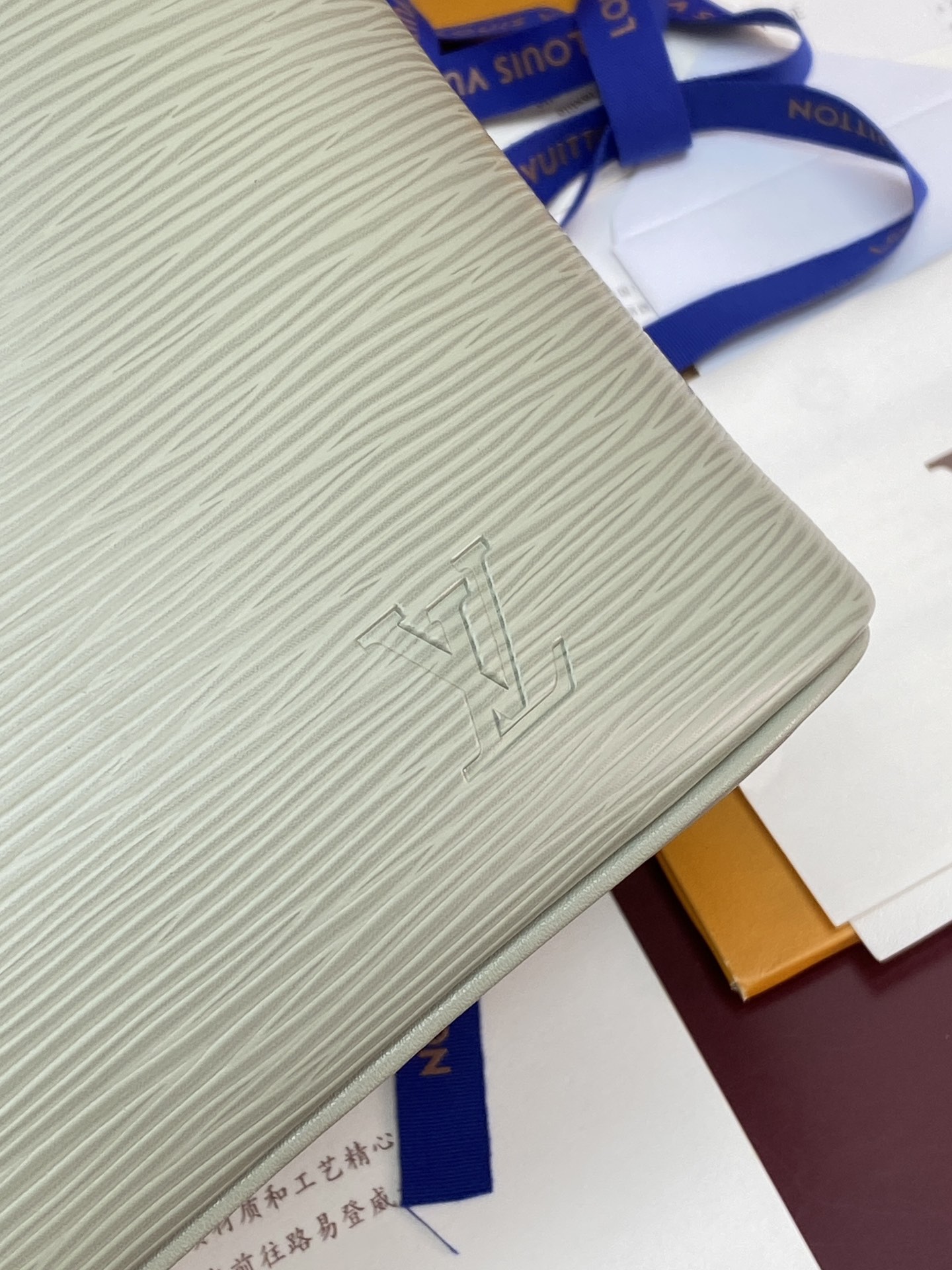 LOUIS VUITTON M25857 Light Green NICE NANO Cosmetic Pouch